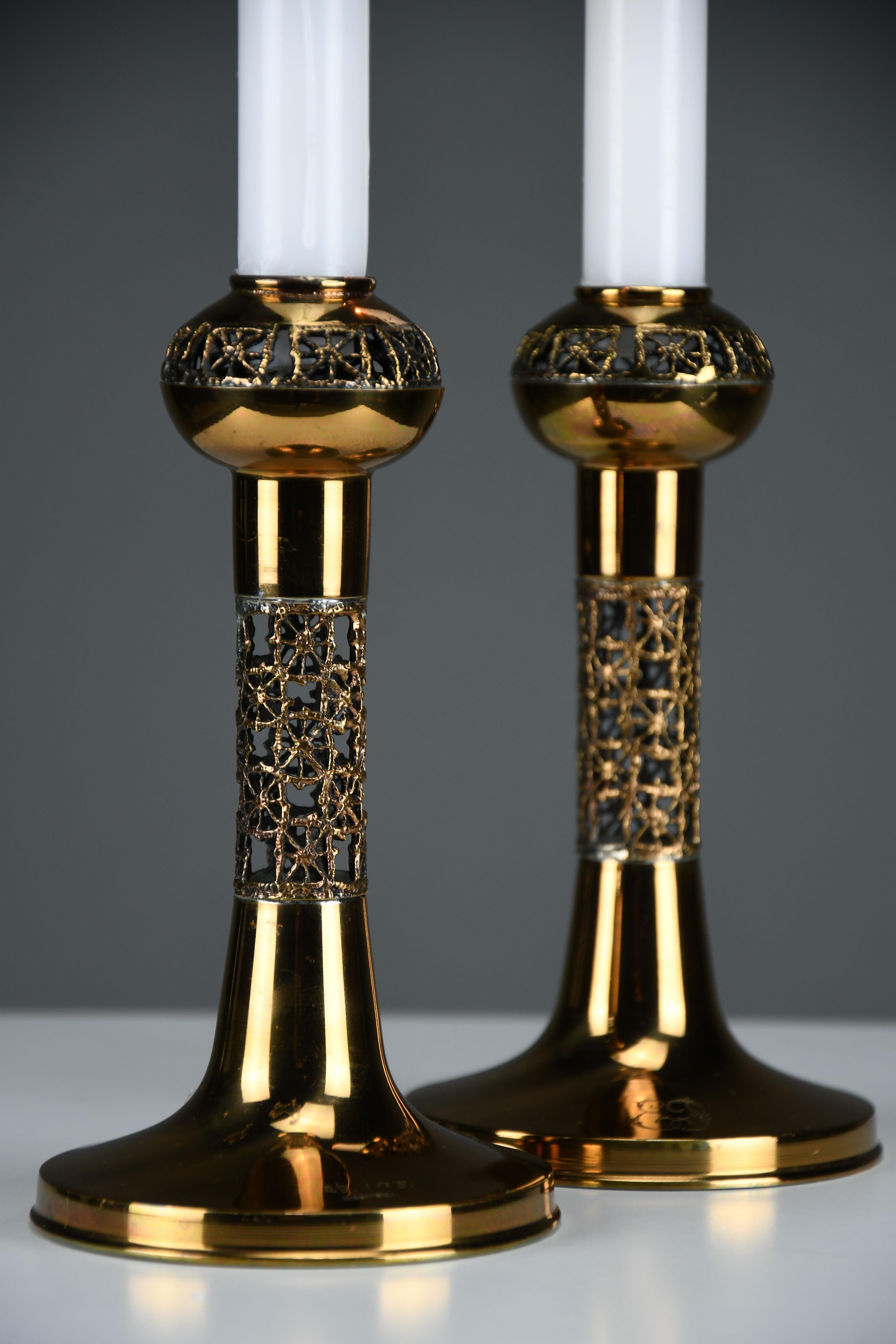 Set di due candelieri in rame The Modern Scandinavian 