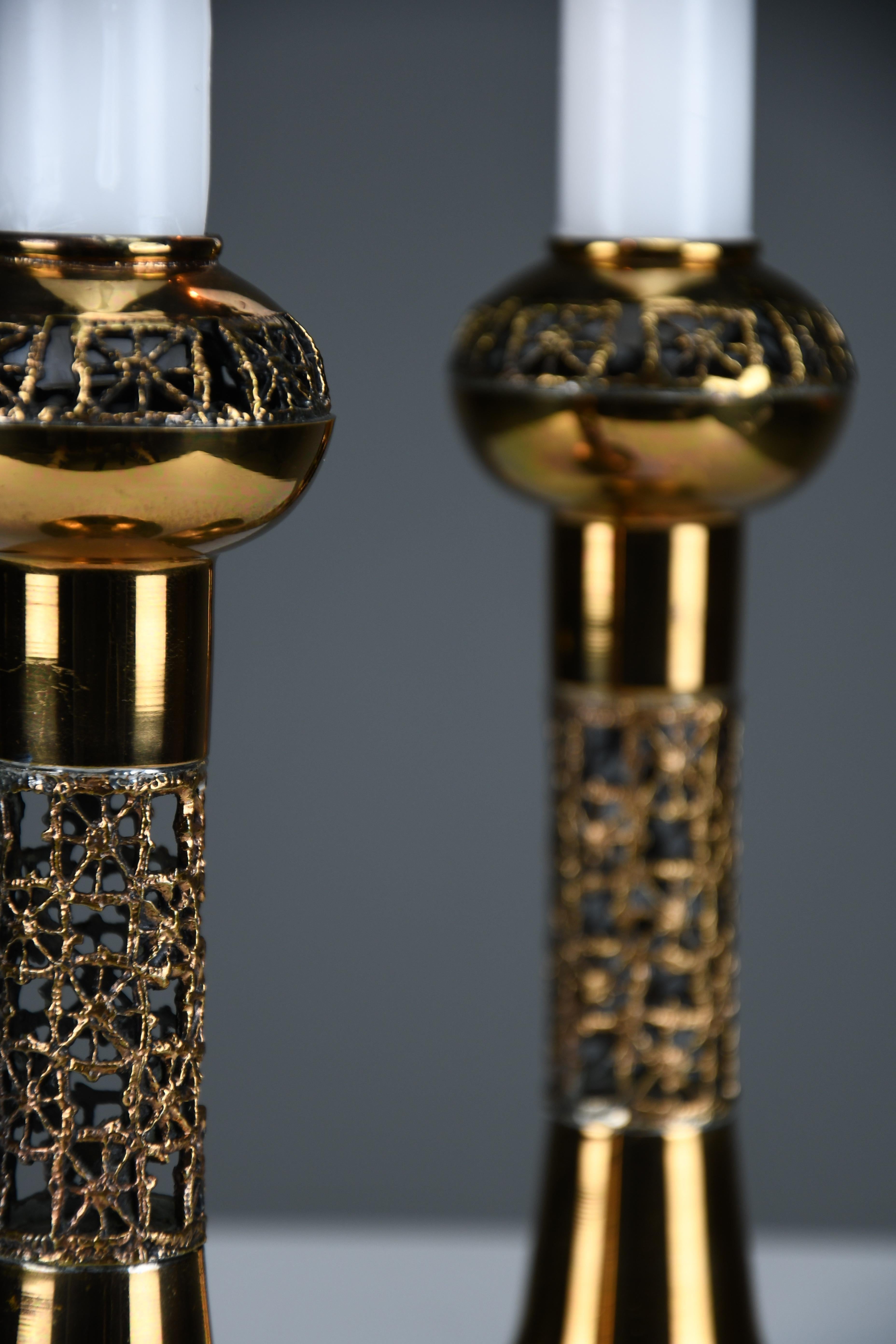 Set di due candelieri in rame The Modern Scandinavian 