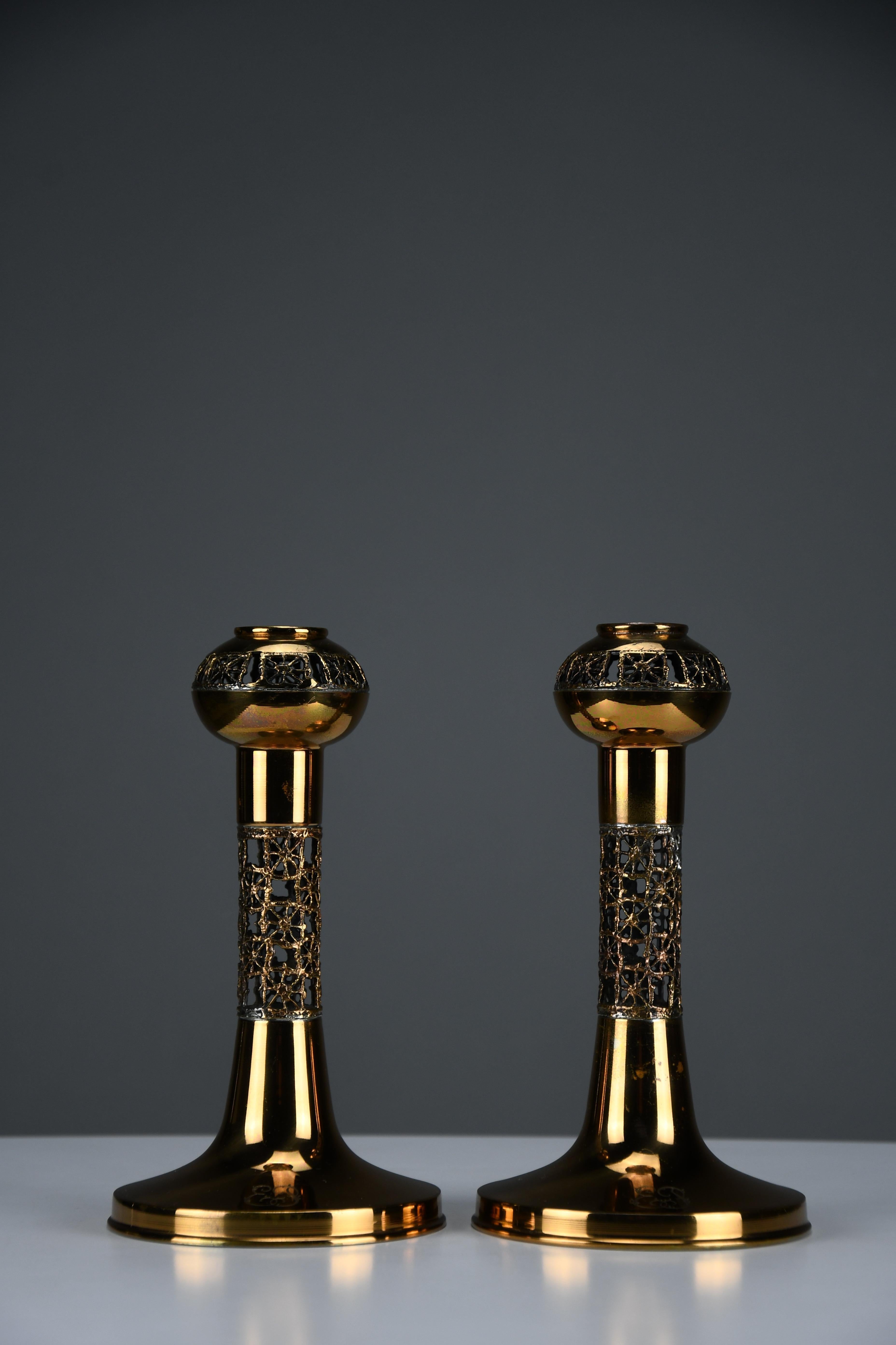 Set di due candelieri in rame The Modern Scandinavian 