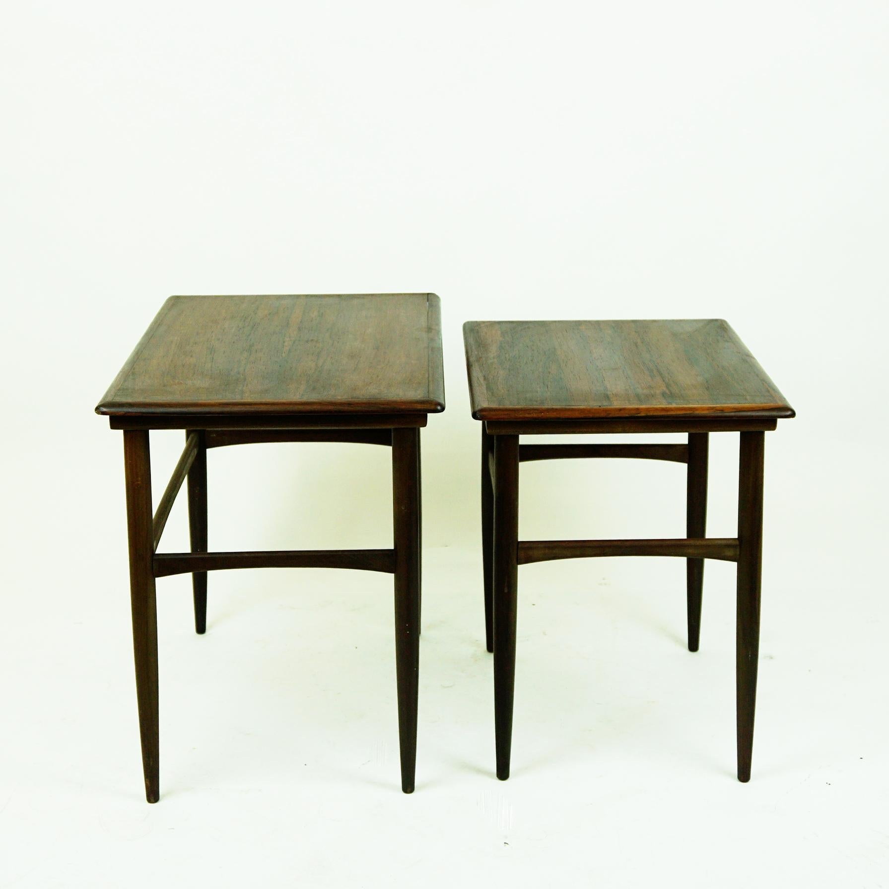 Scandinavian Modern Rosewood Nesting Tables by Poul Hundevad Denmark For Sale 1