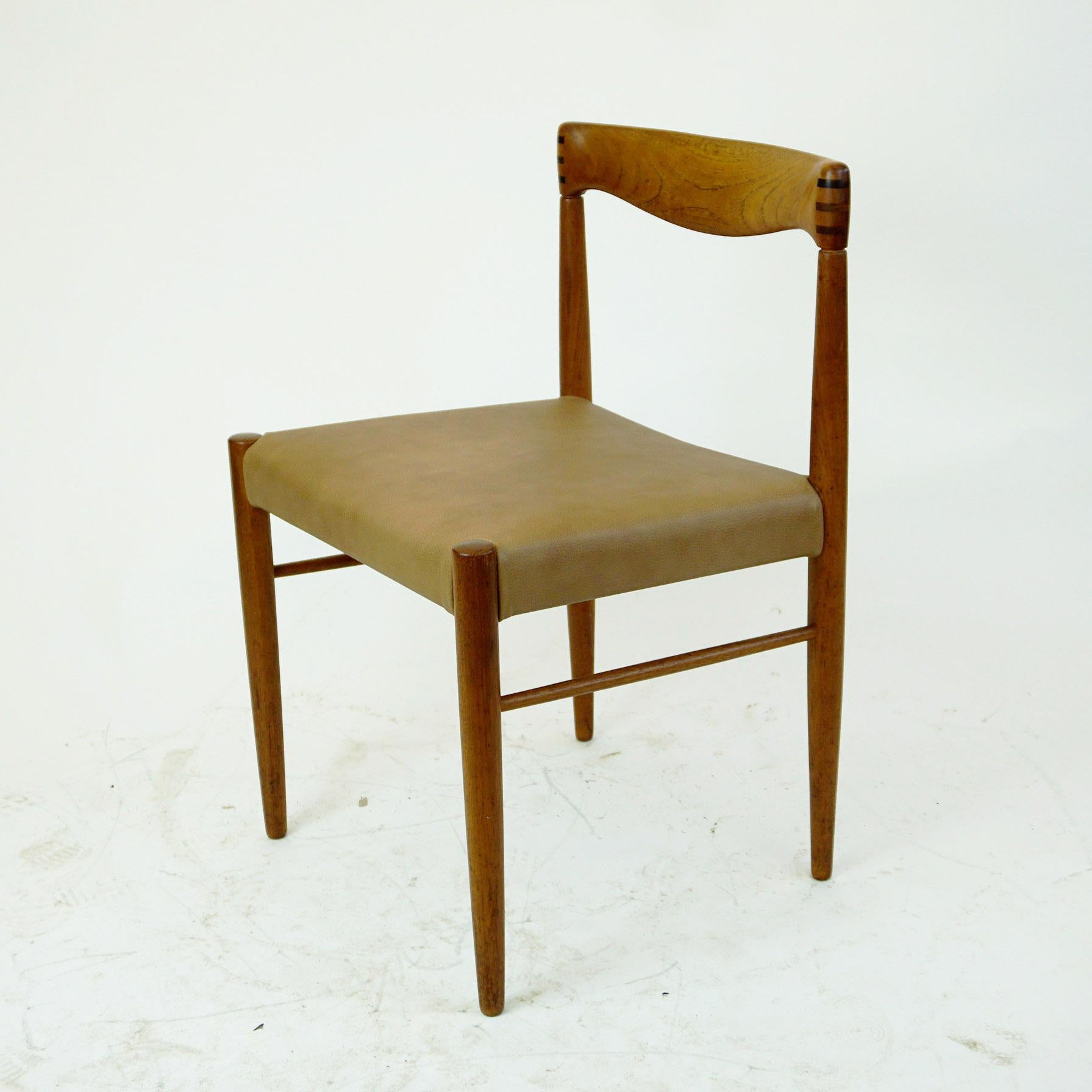 Mid-20th Century Set of Two Scandinavian Modern Teak Dining Chairs by H. W. Klein for Bramin