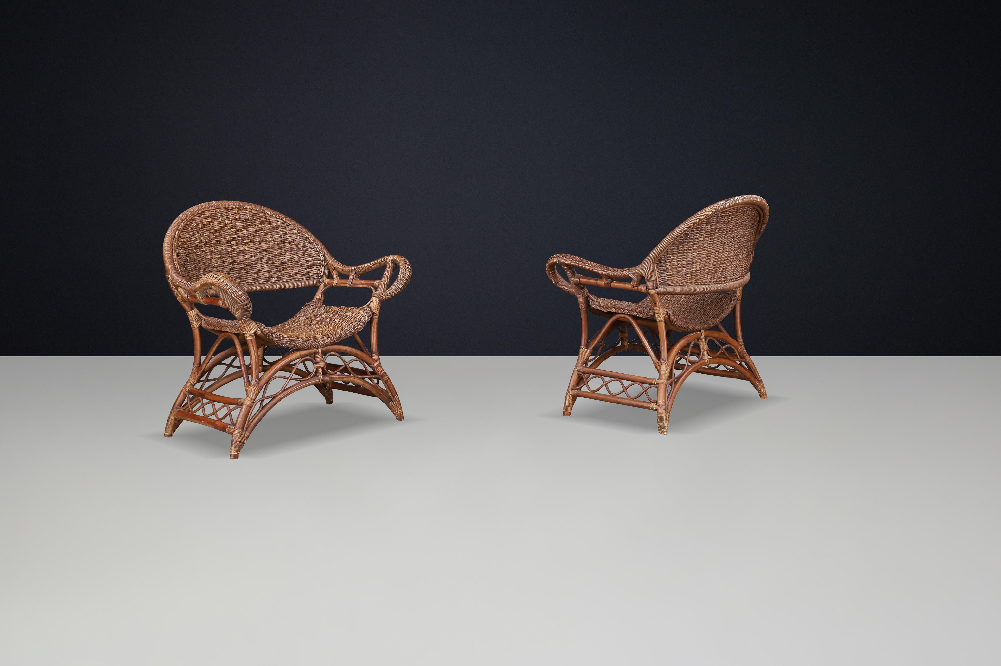 Set of Two Sculptural Rattan and Bamboo Lounge Chairs, Spain, 1960s For Sale 2