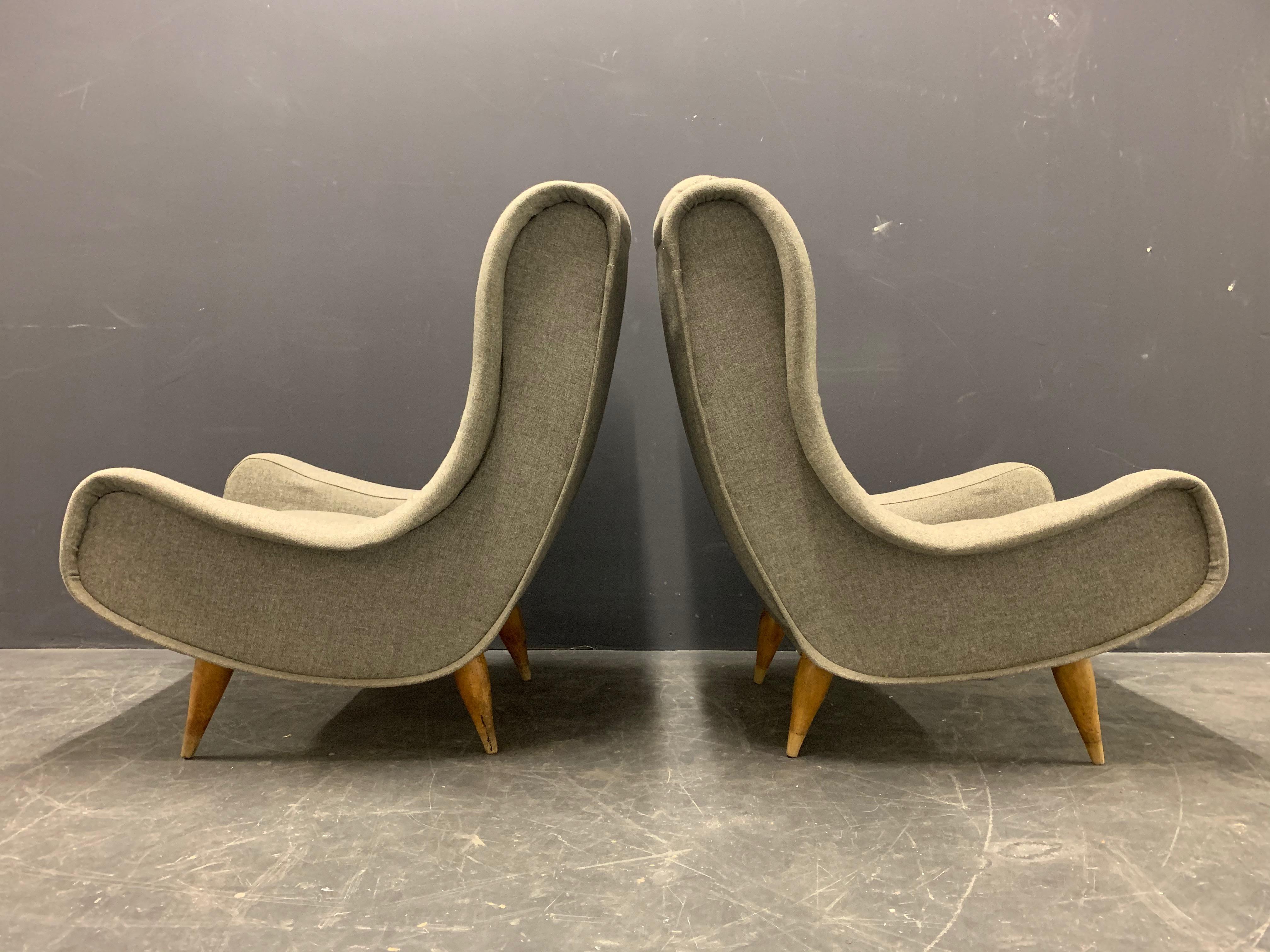 Set of Two Senior Lounge Chairs, Very Rare Wooden Leg Version 4