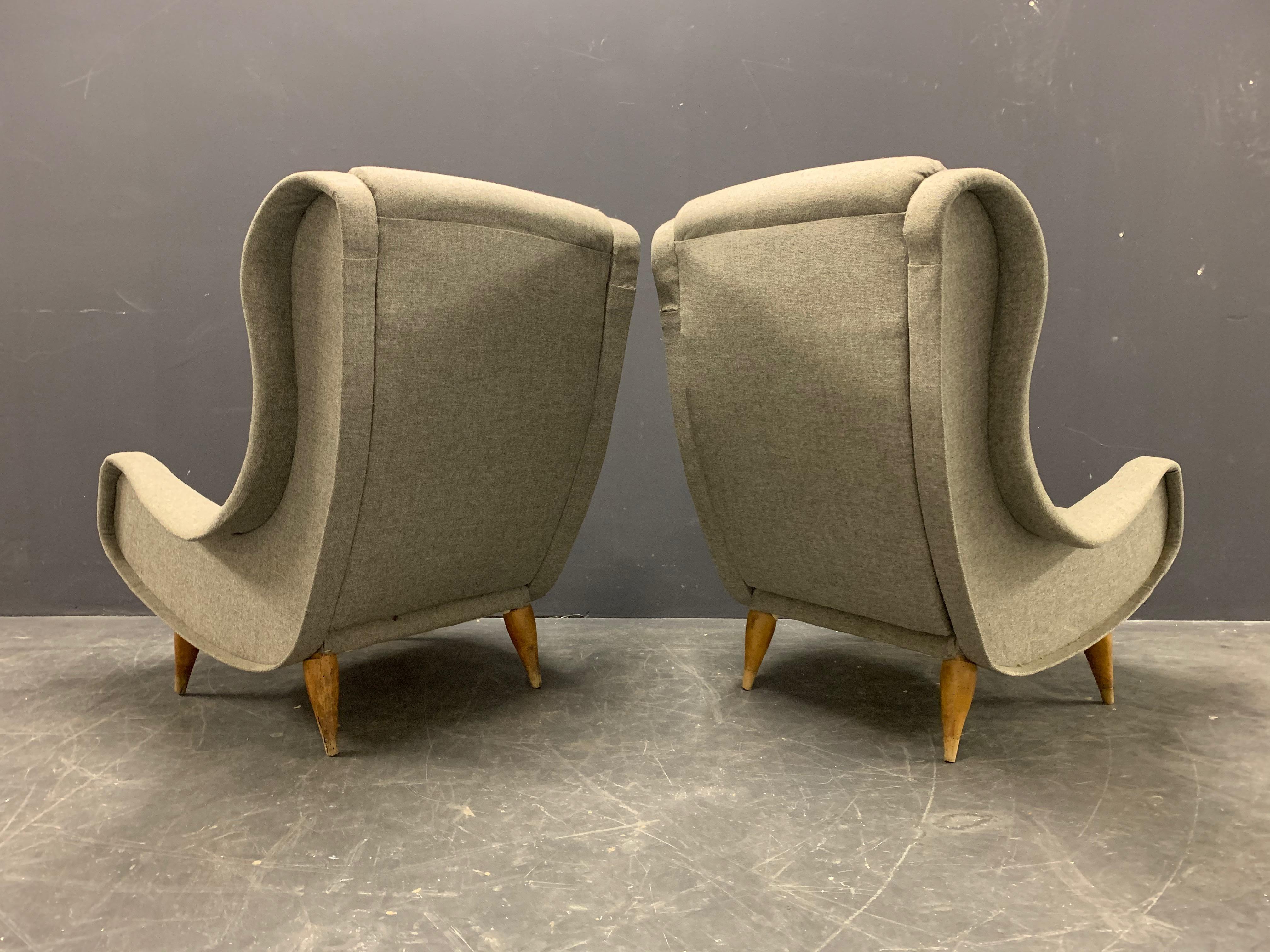 Set of Two Senior Lounge Chairs, Very Rare Wooden Leg Version 2