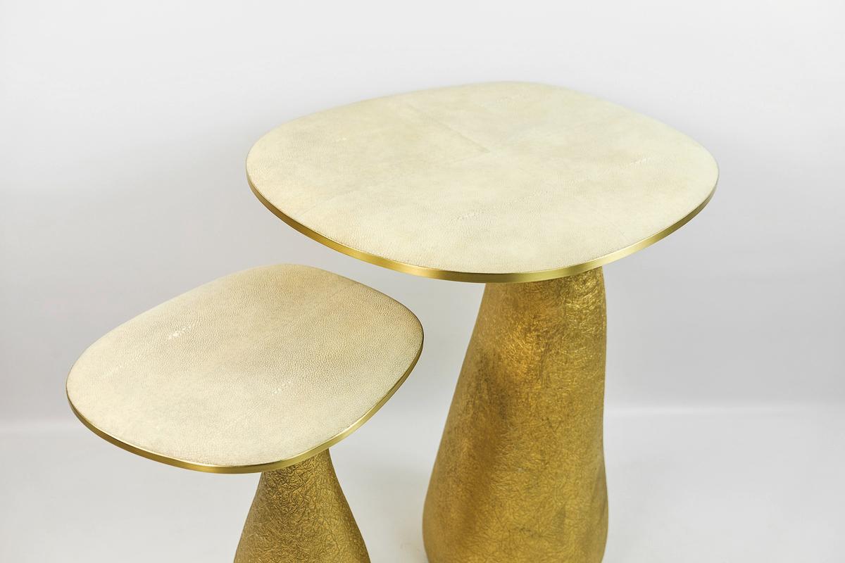 Organic Modern Set of Two Shagreen Side Tables with a Gilded Base For Sale