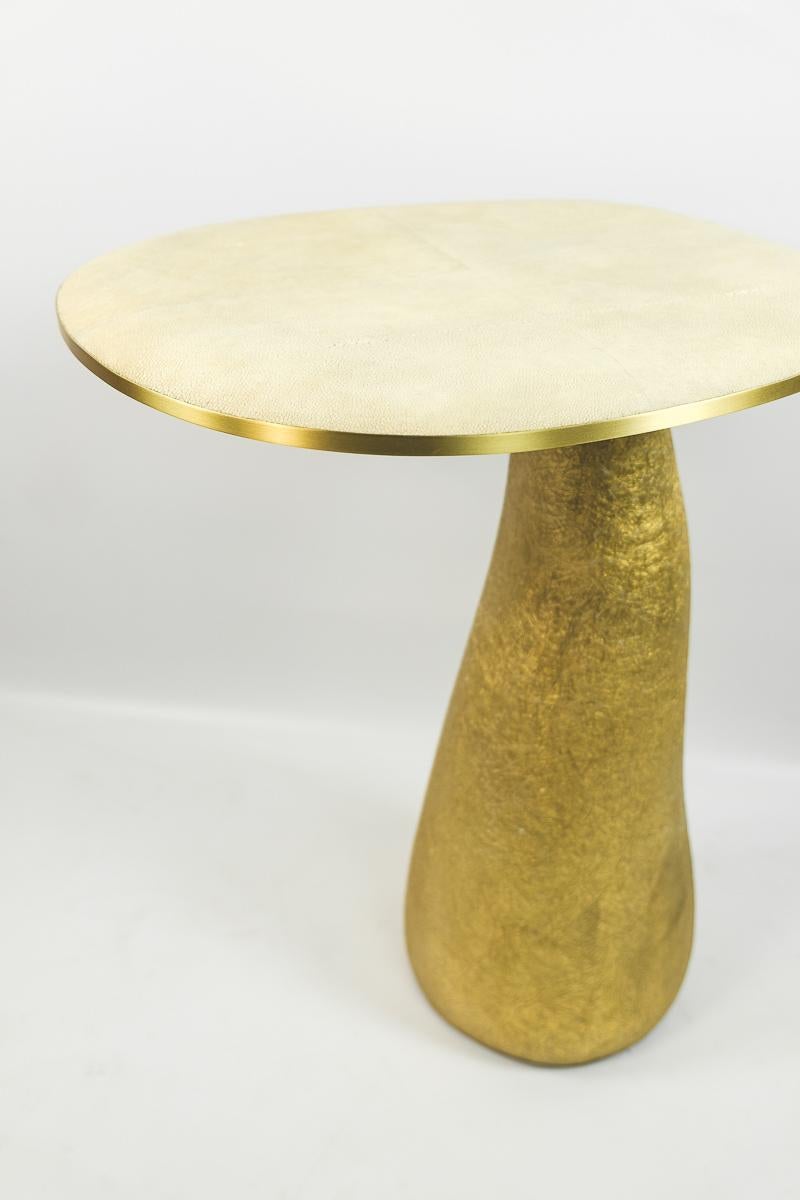 Hand-Crafted Set of Two Shagreen Side Tables with a Gilded Base For Sale