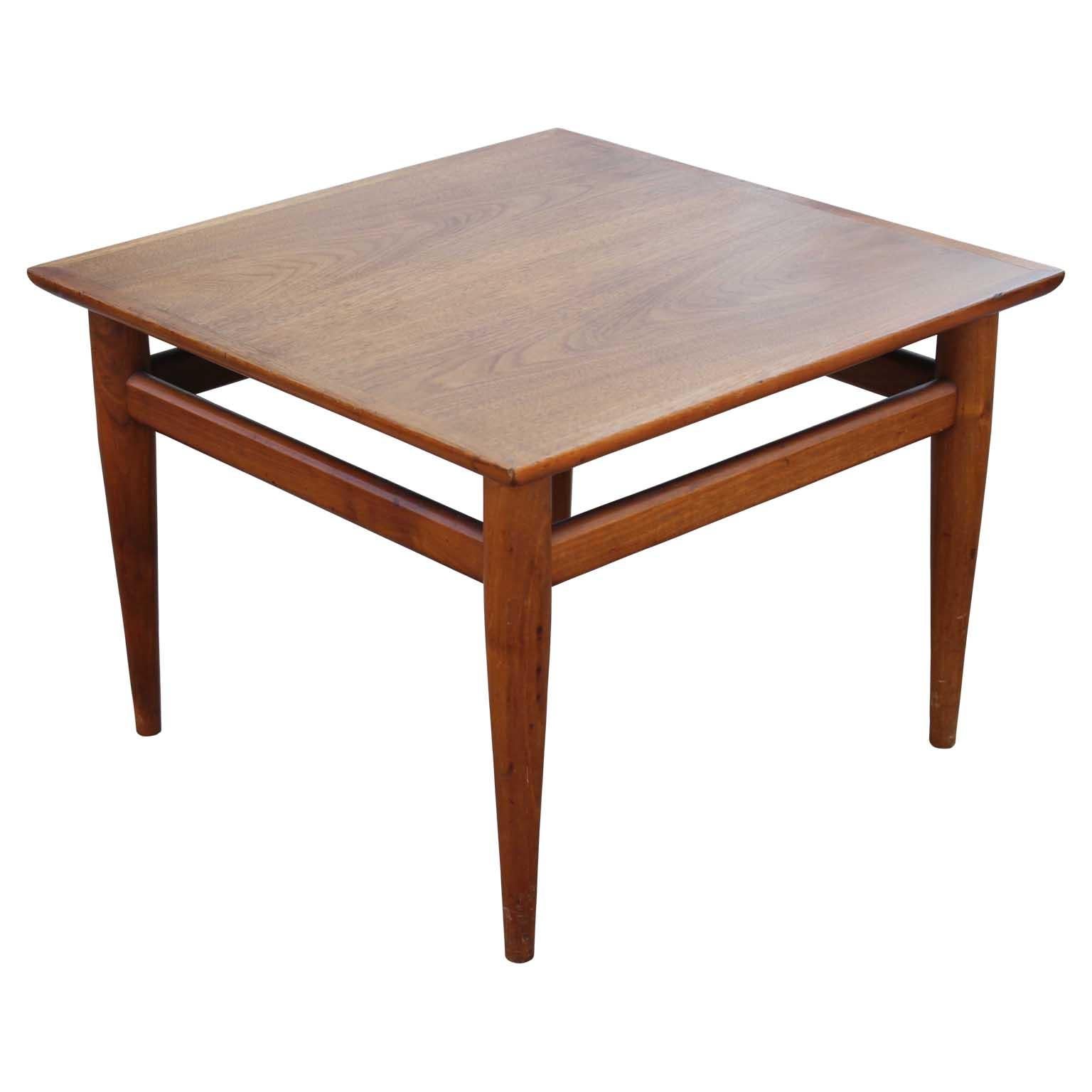 Mid-Century Modern Milo Baughman Style Side Table or Nightstand by Heritage Furniture 