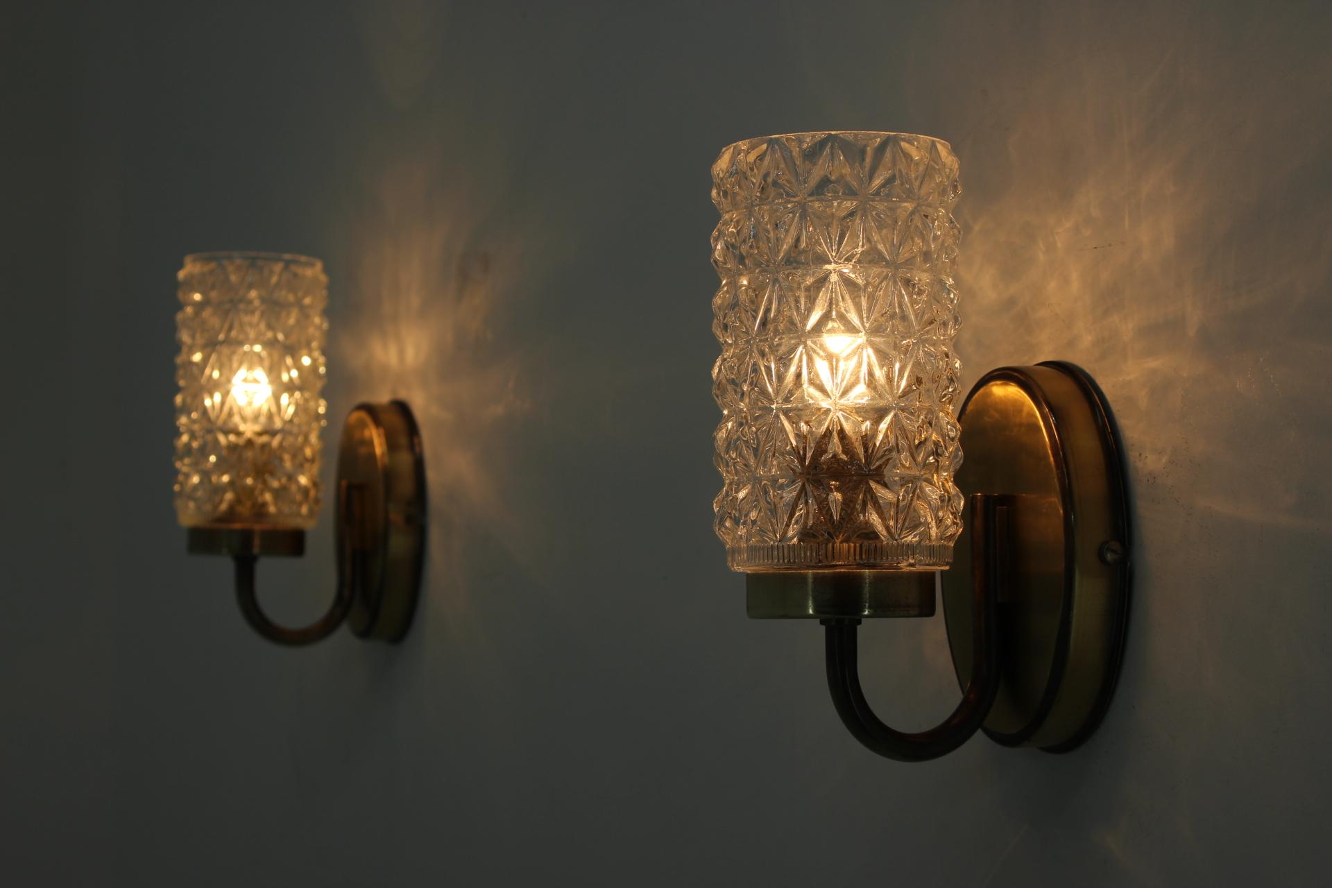 Set of Two Small German Wall Lamps, 1980 1