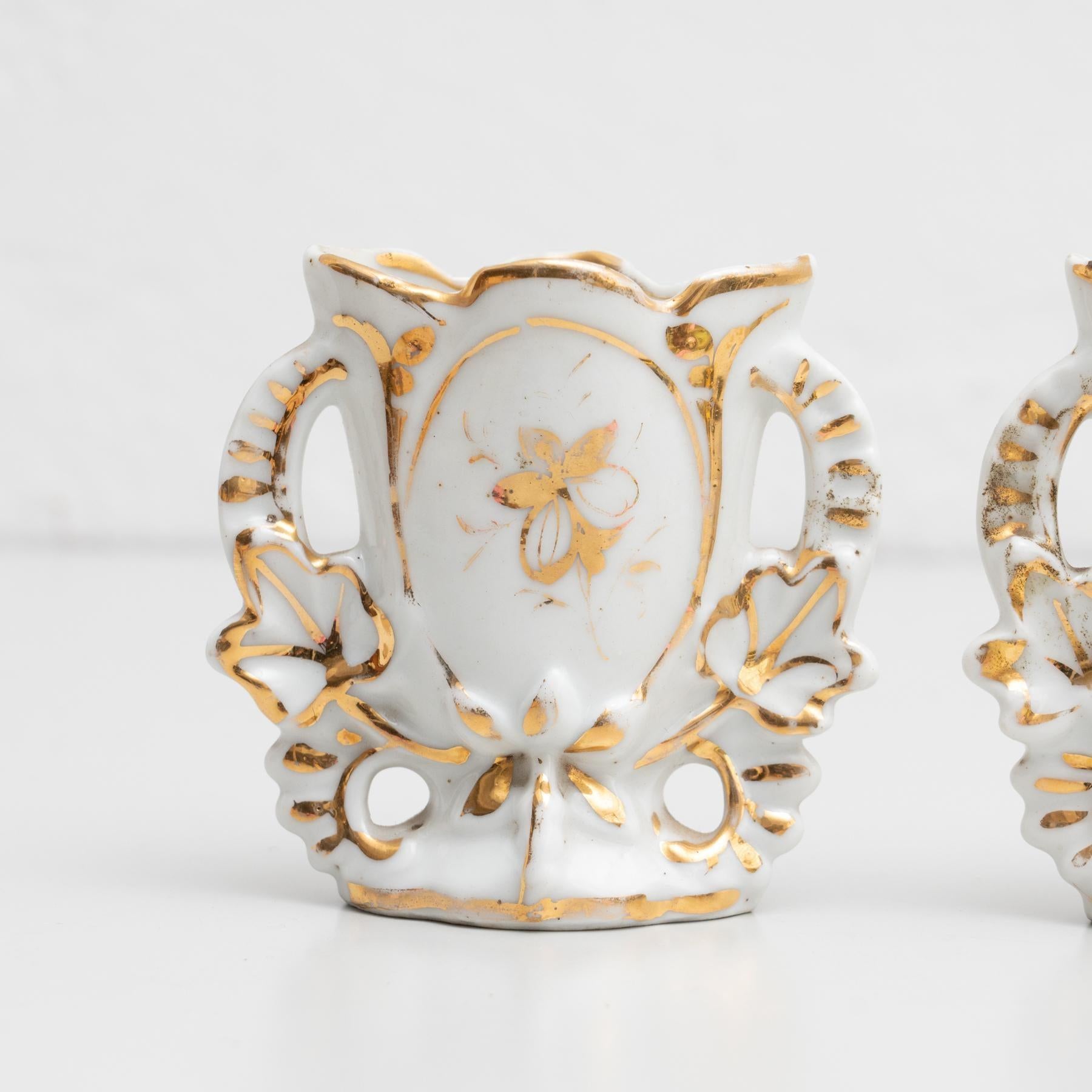 Set of Two Small Late 19th Century Spanish Serves Style Vases For Sale 5