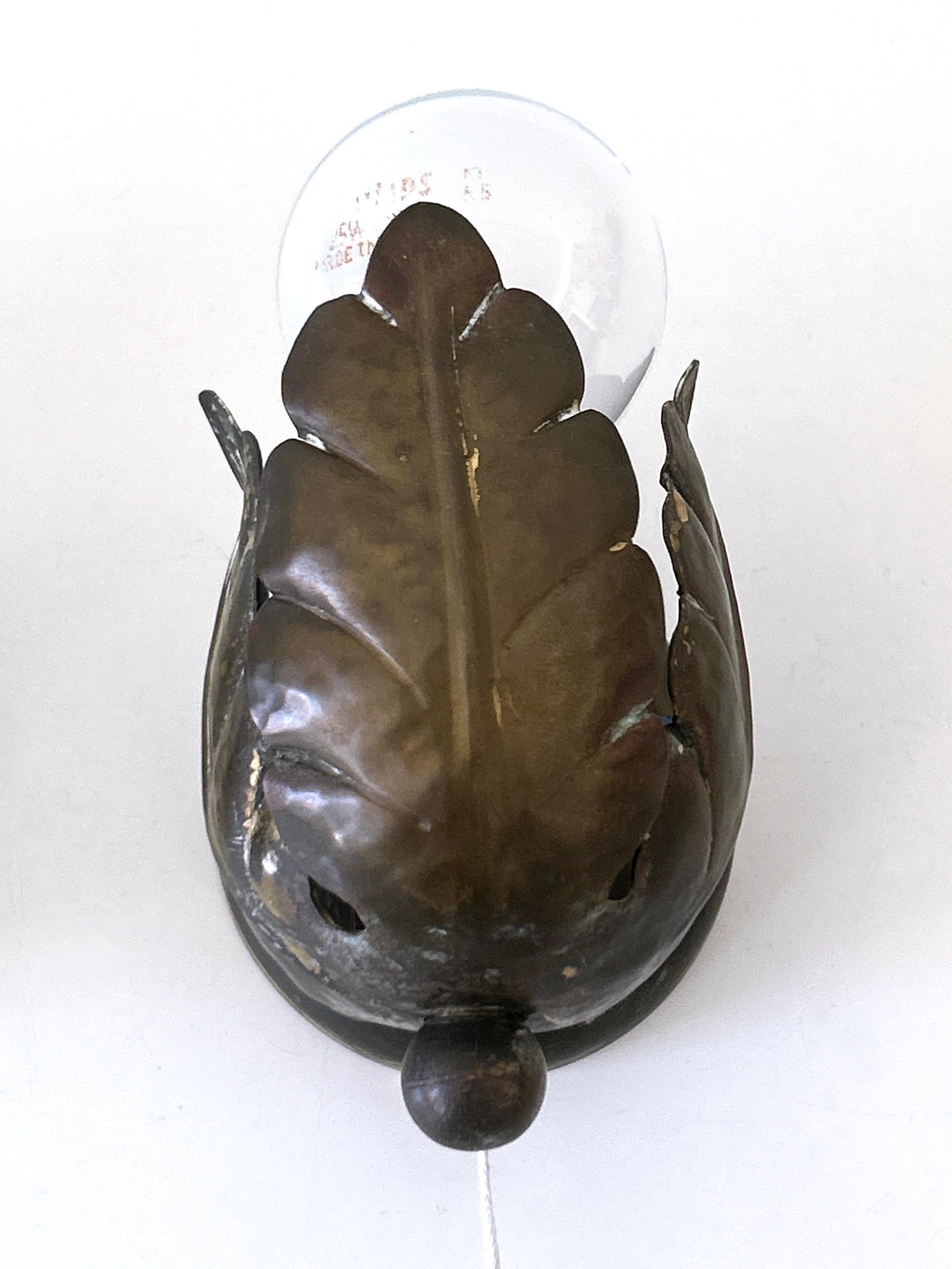 Set of Two Small & Lovely Mid-Century Brass Sconces 'Flower Buds' Germany 1950s For Sale 12