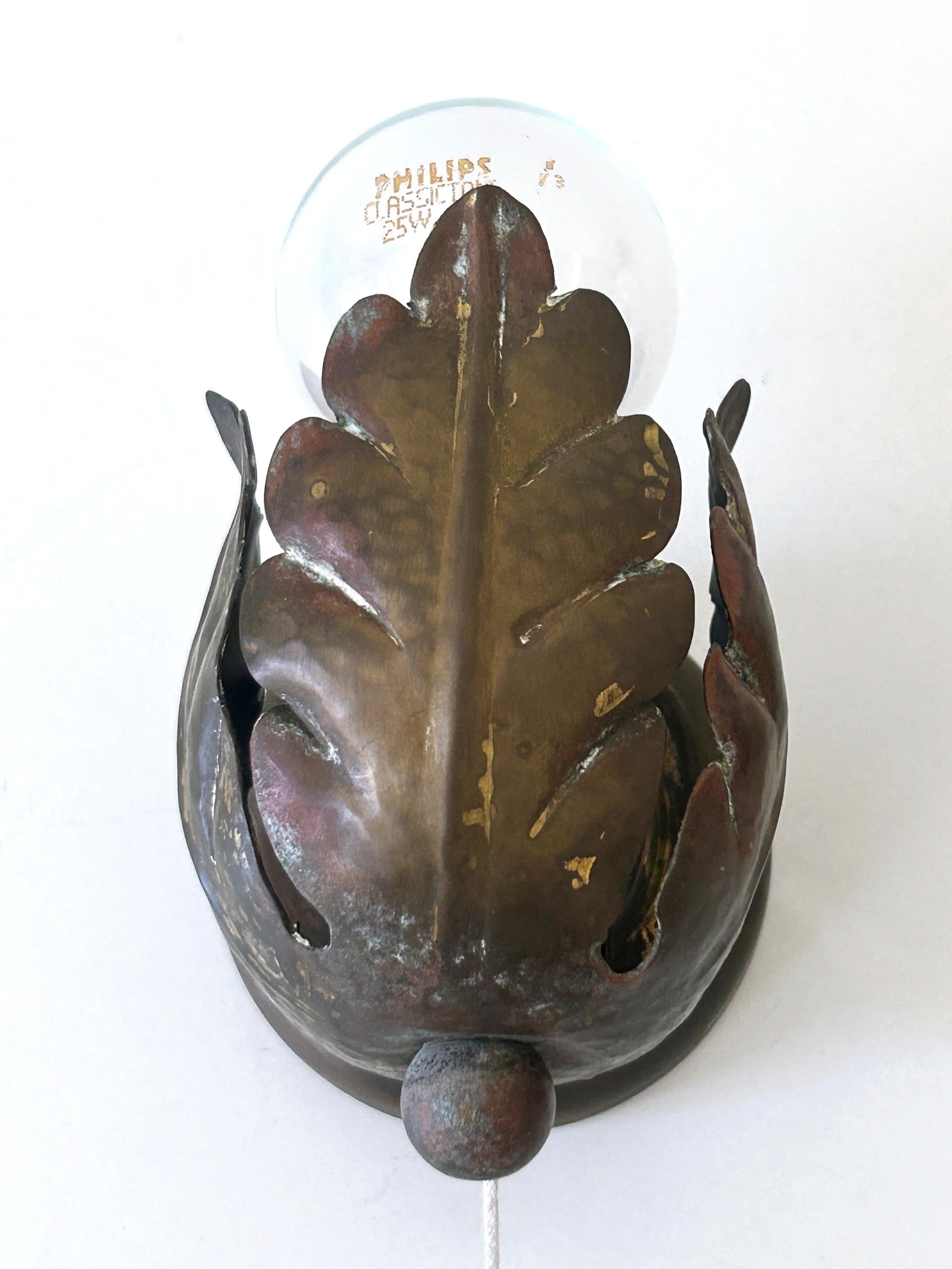 Set of Two Small & Lovely Mid-Century Brass Sconces 'Flower Buds' Germany 1950s For Sale 13