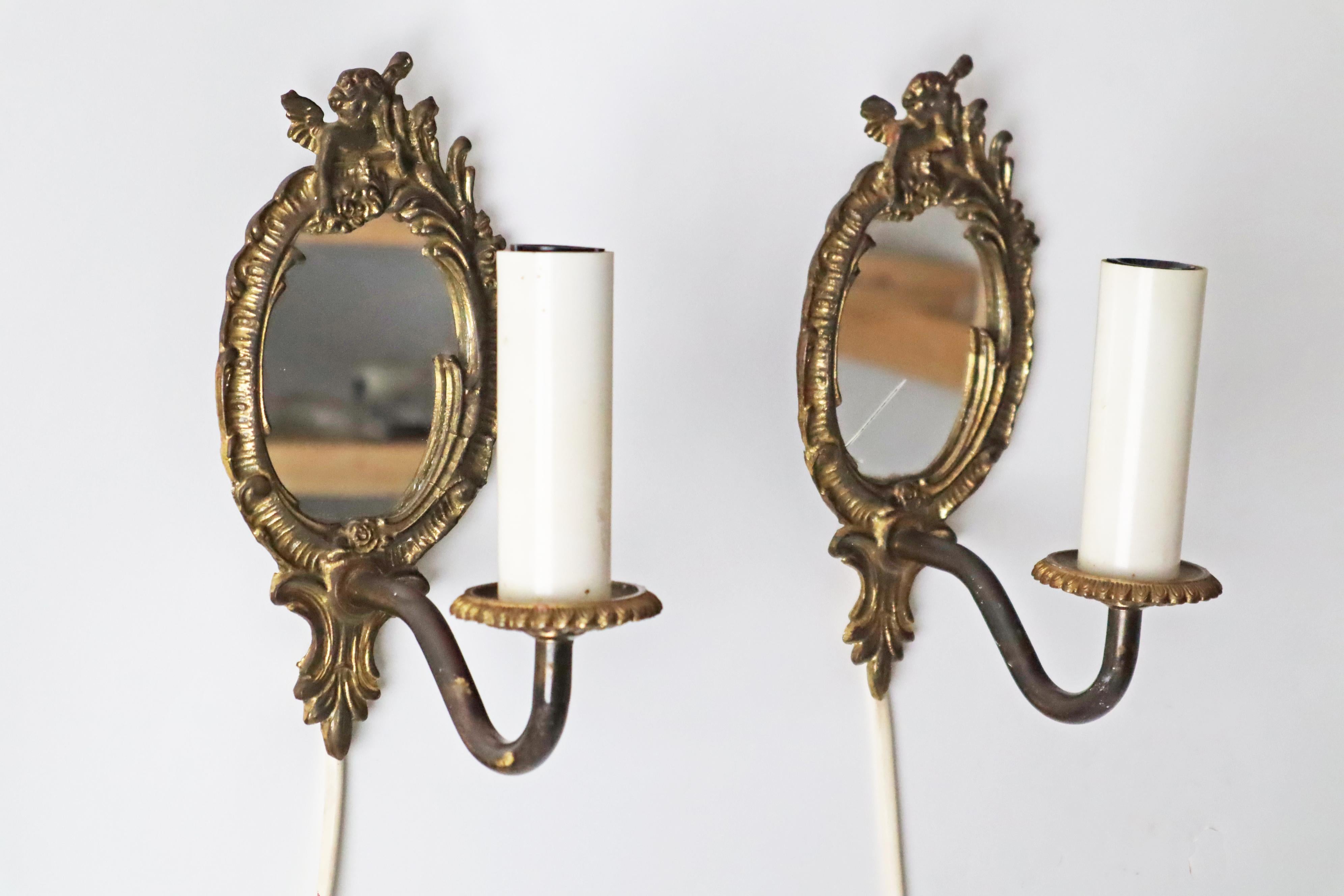 Set di due piccole lampade da parete con specchio, anni '60, Francia. in vendita 5