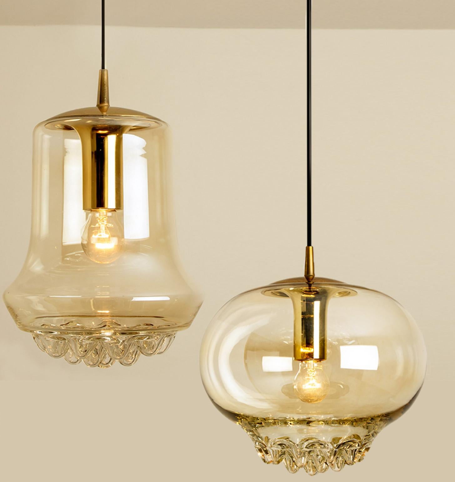 Set of Two Smoked Brown Glass and Brass Pendant Lights by Peill and Putzler, 196 For Sale 8