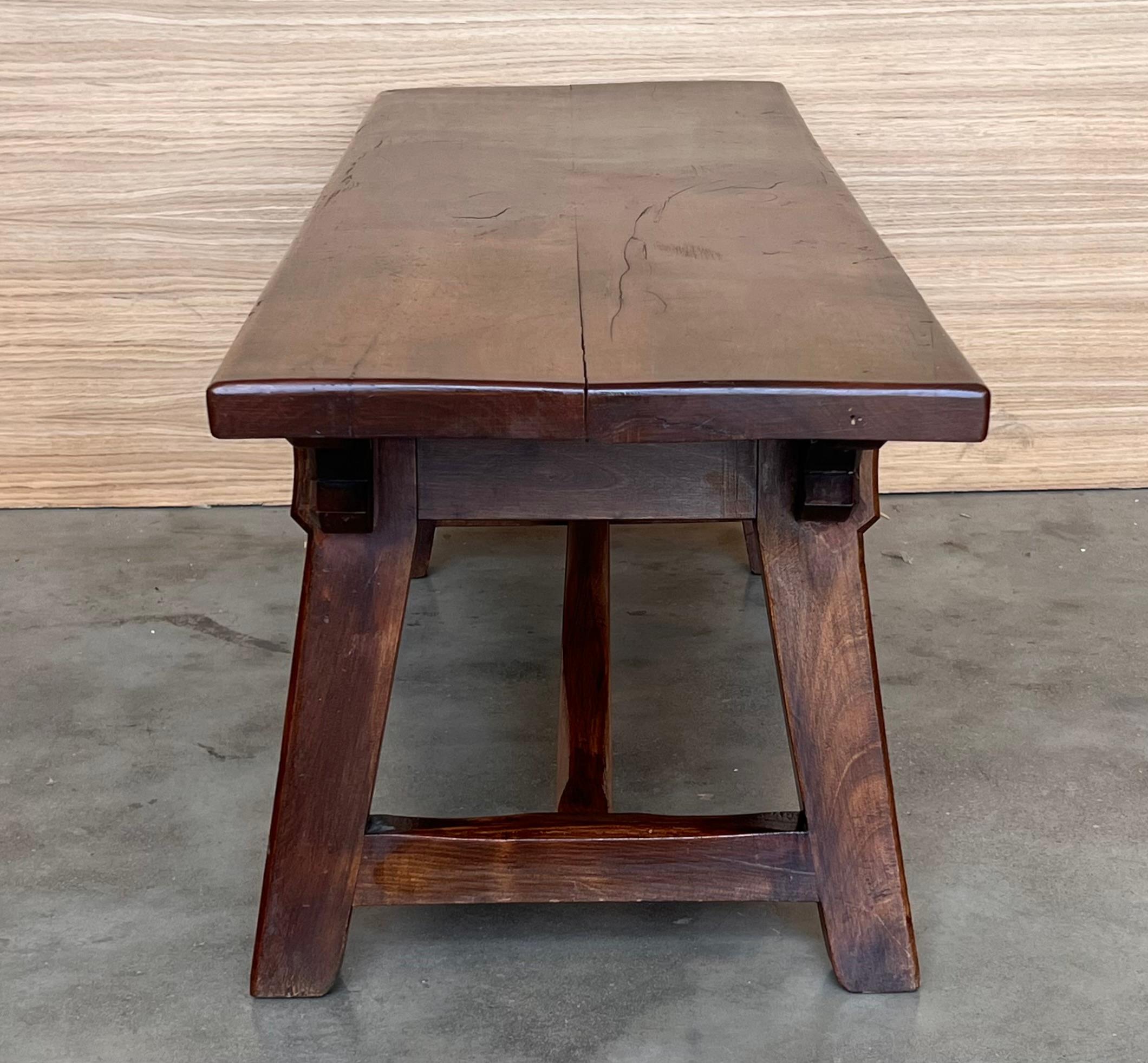 Set of two Spanish Baroque Side Tables with Wood Stretcher and rectangular top For Sale 10