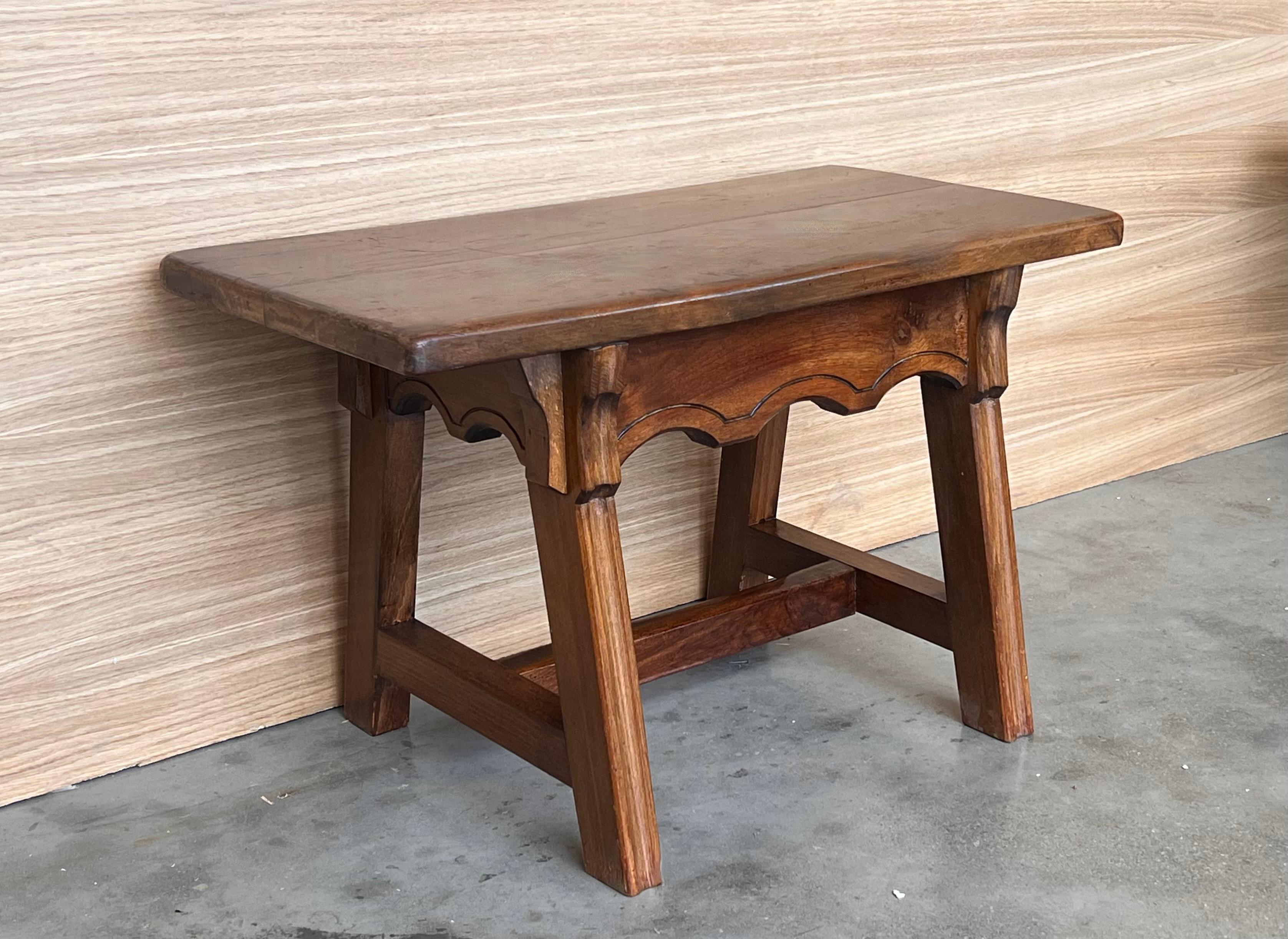 Set of two Spanish Baroque Side Tables with Wood Stretcher and rectangular top For Sale 2
