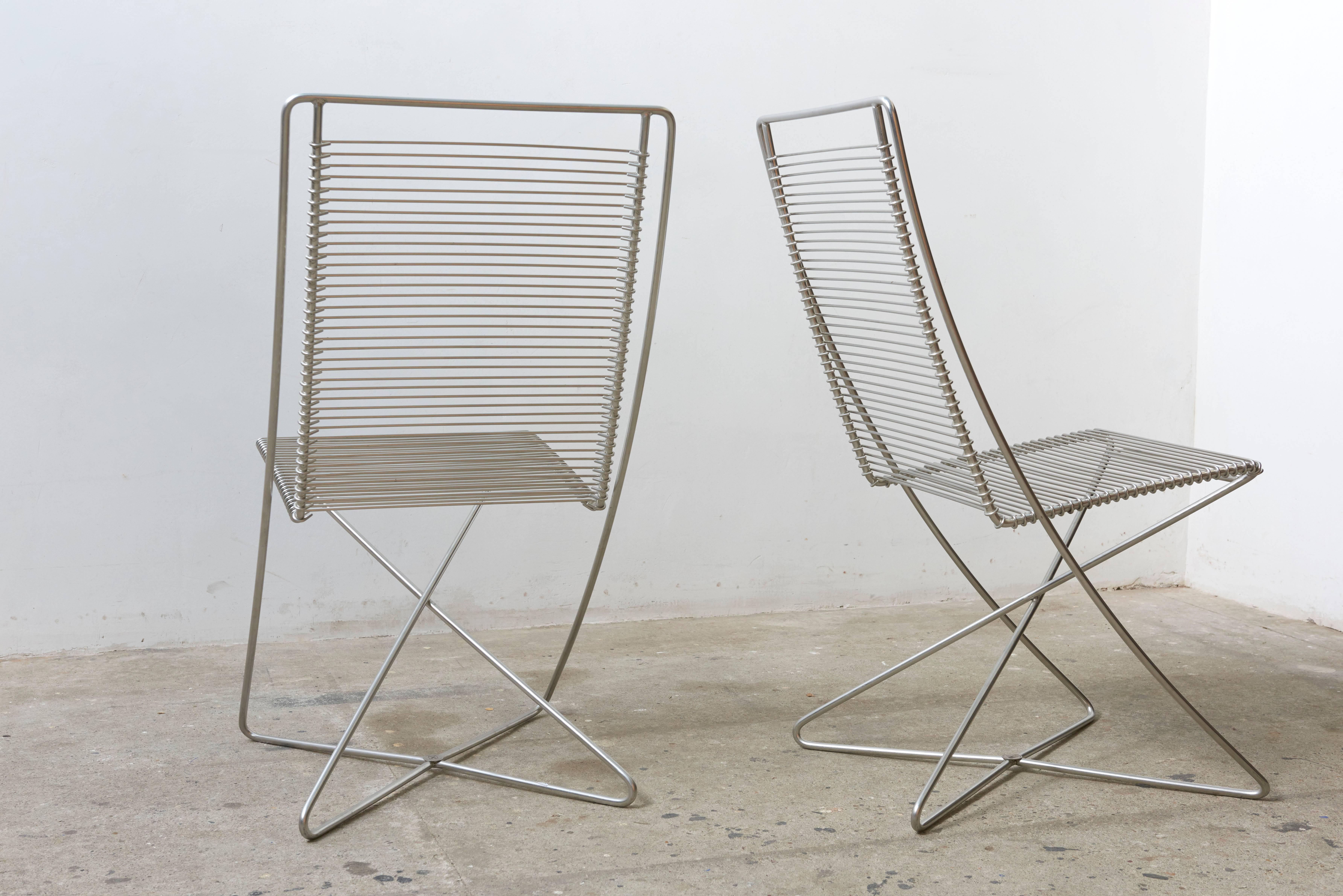 German Set of Two Stackable Cantilever Chrome Wire Desk Chairs by till Behrens, 1983