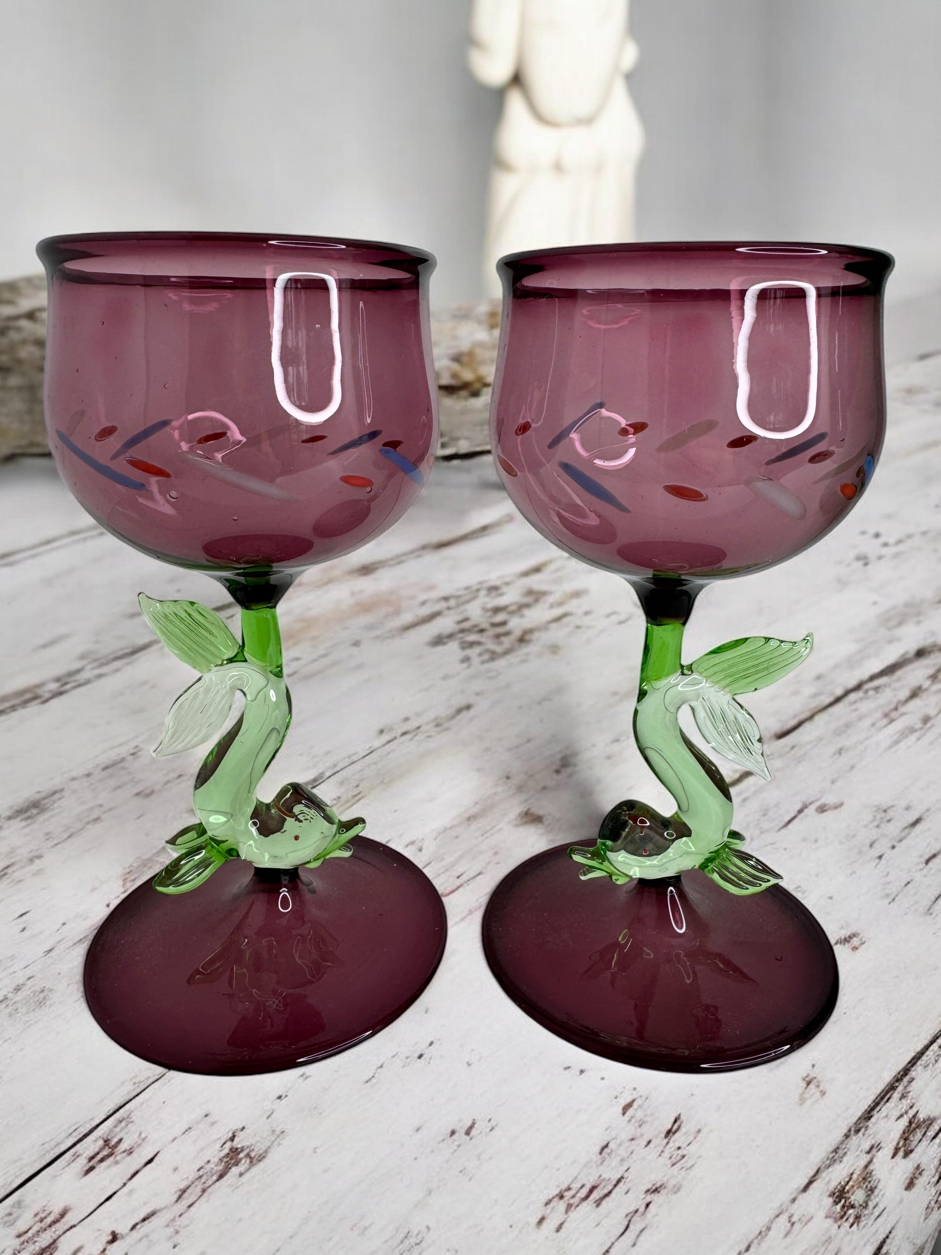 Lot de deux verres à pied, verre à vin, pied en forme de poisson dauphin, Bimini Art Vintage Autriche en vente 1