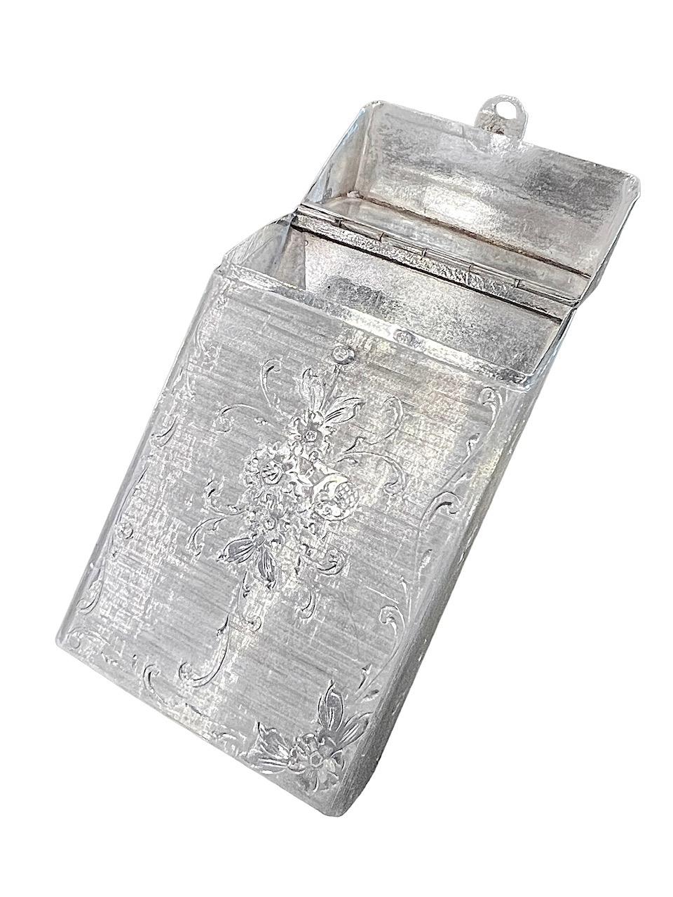 Italian Set of two Sterling Silver Cigarette Cases 19th and 20 Century, Mario Buccellat For Sale