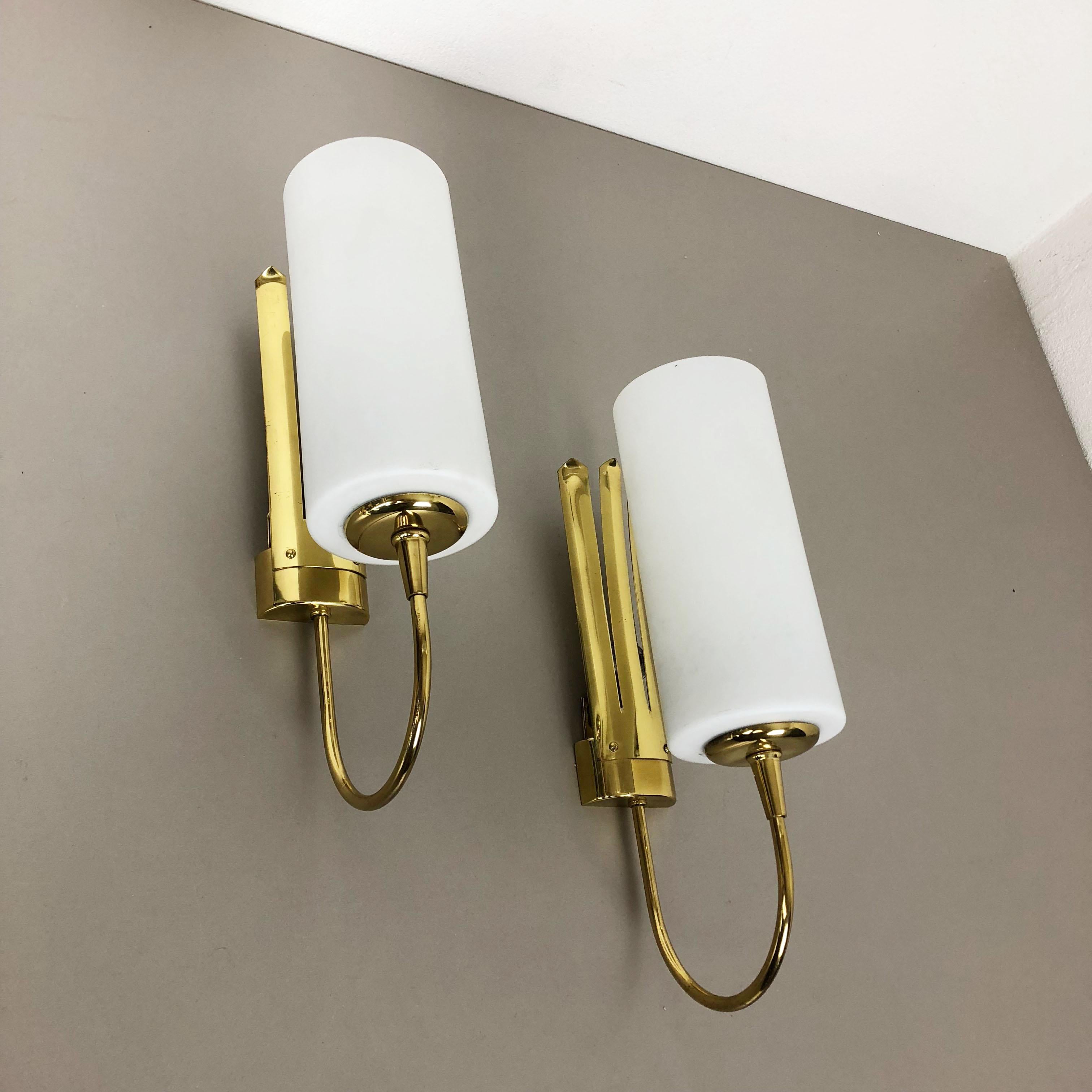 Metal Set of Two Stilnovo Style Brass Italian Wall Lights Sconces, Italy, 1950s For Sale