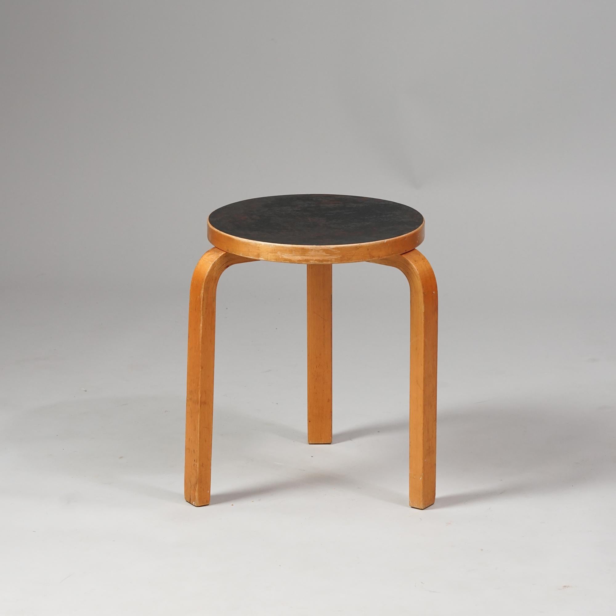 Set of Two Stool model 60, Alvar Aalto, Artek, 1950s For Sale at 1stDibs