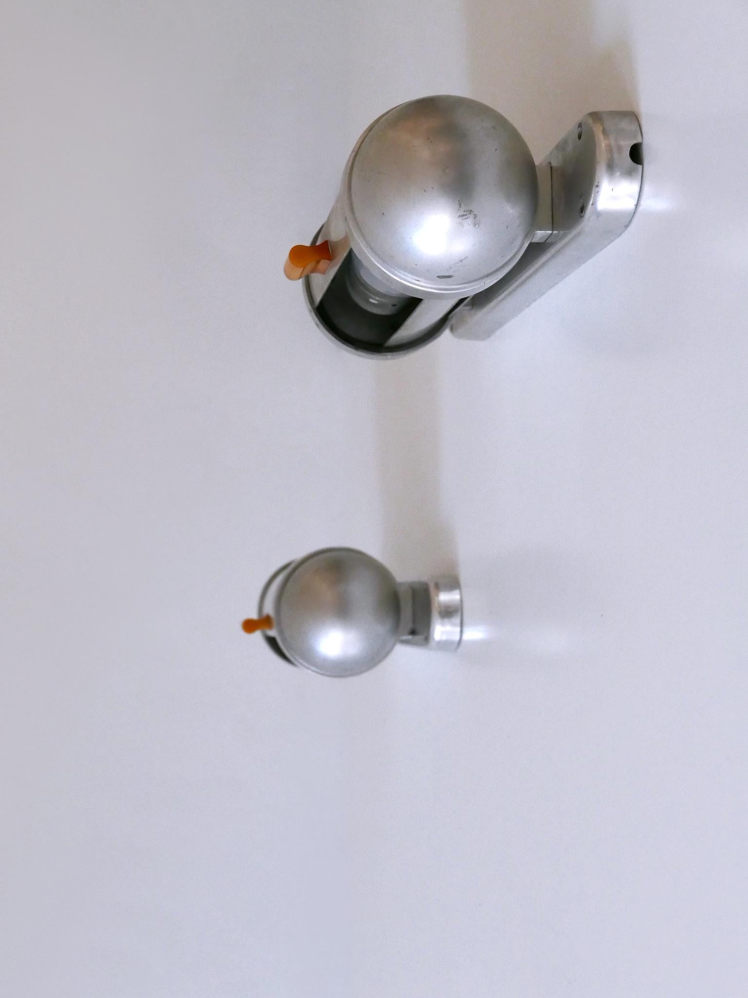 Set di due lampade da tavolo Streamline Design/One di König Germania anni '40 in vendita 7