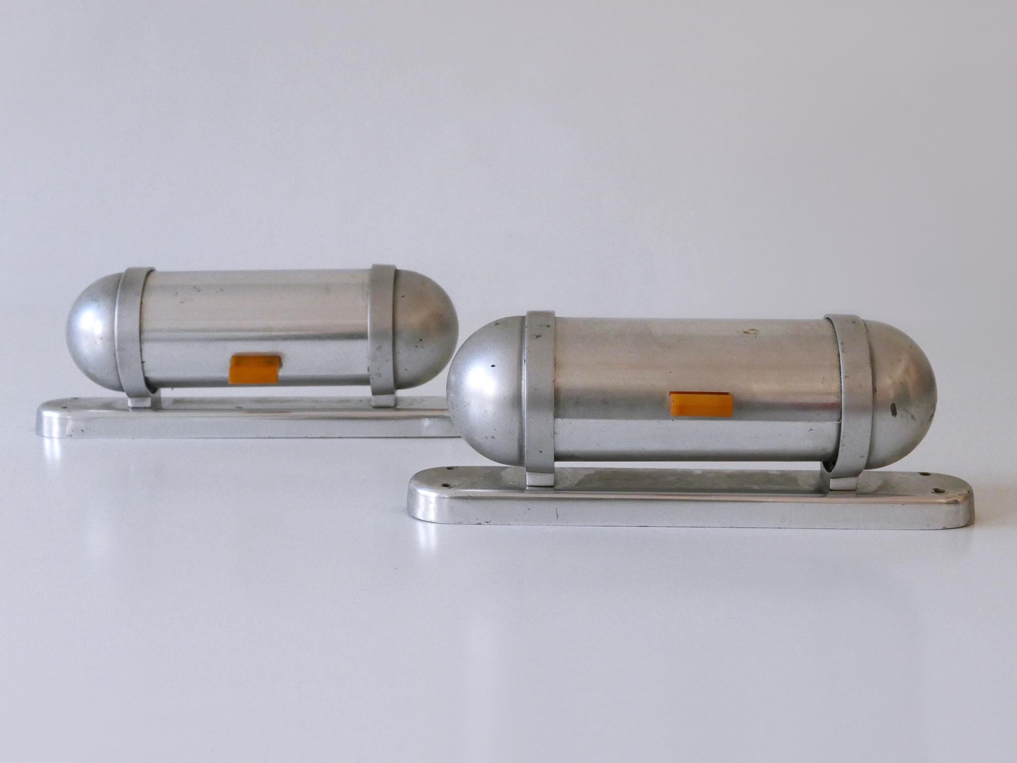 Set di due lampade da tavolo Streamline Design/One di König Germania anni '40 in vendita 2