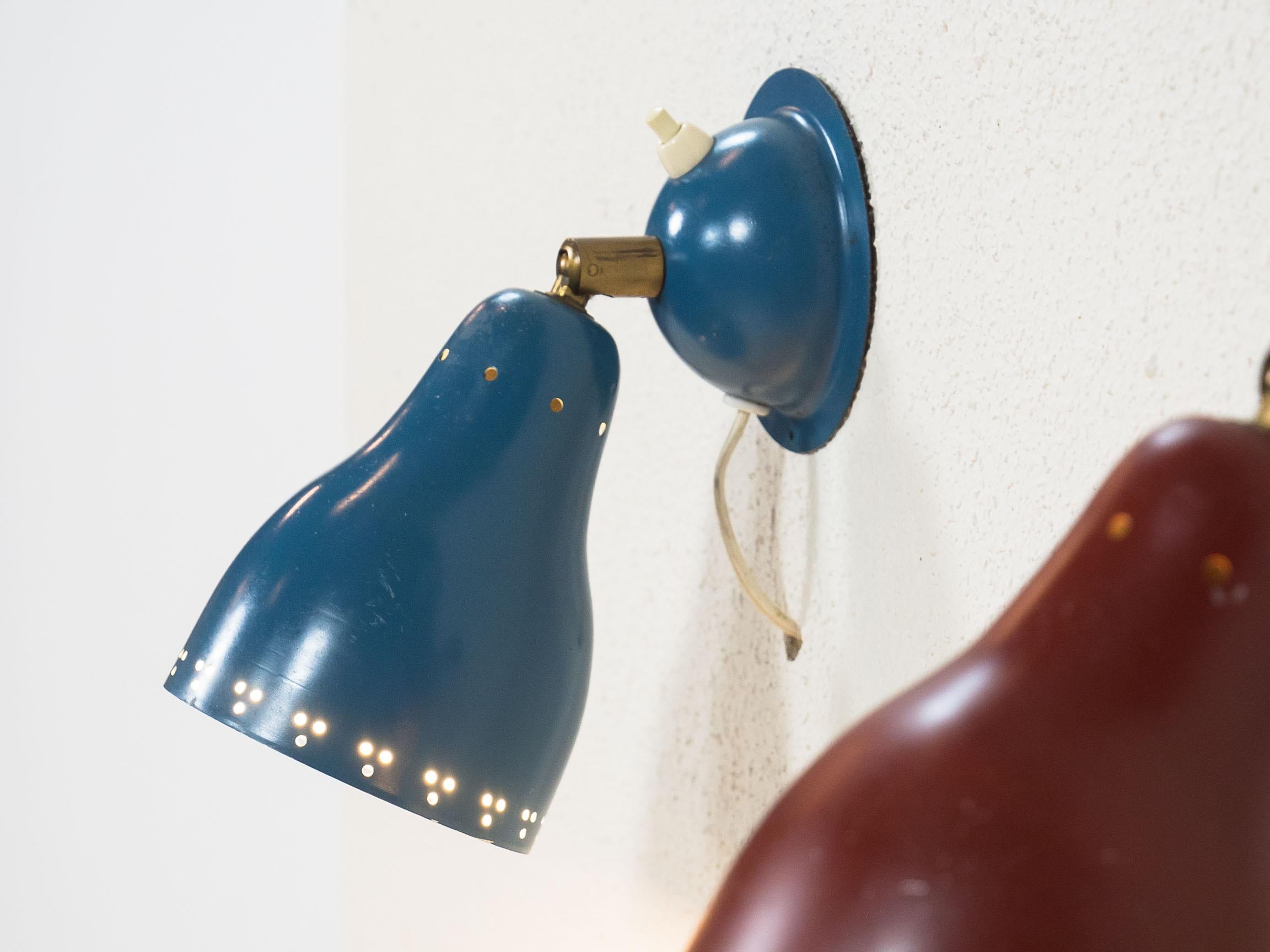 Set of two Swedish wall lamps In Fair Condition For Sale In Heerhugowaard, NL