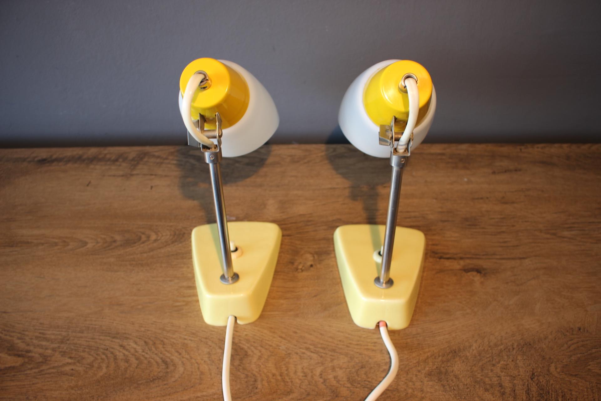 Set aus zwei Tischlampen/Kamenick-Oberteil, 1960er Jahre (Metall) im Angebot
