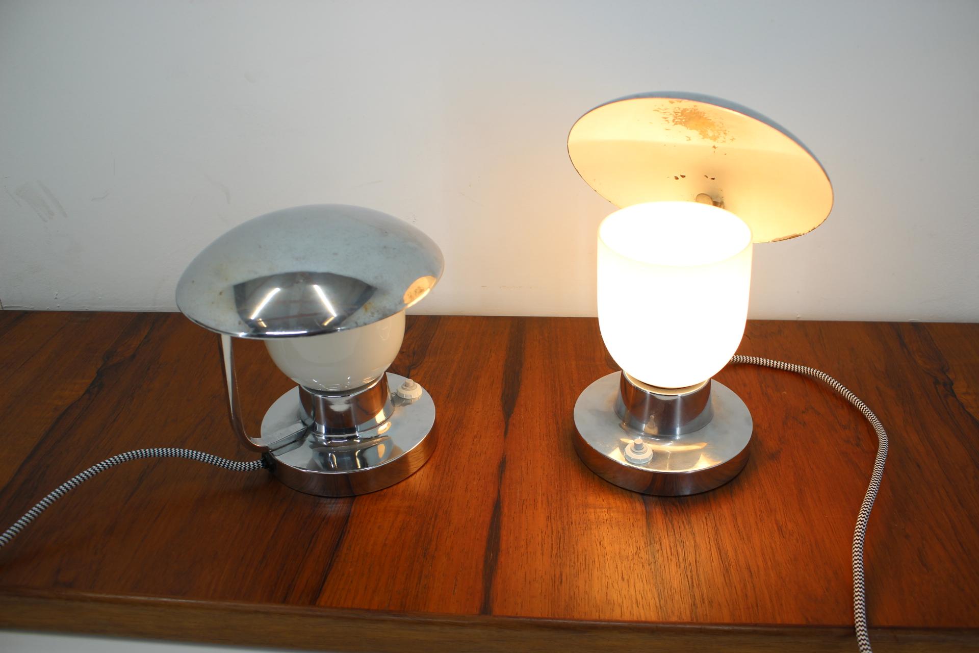 Mid-20th Century Set of Two Table Lamps by Napako, 1950s For Sale