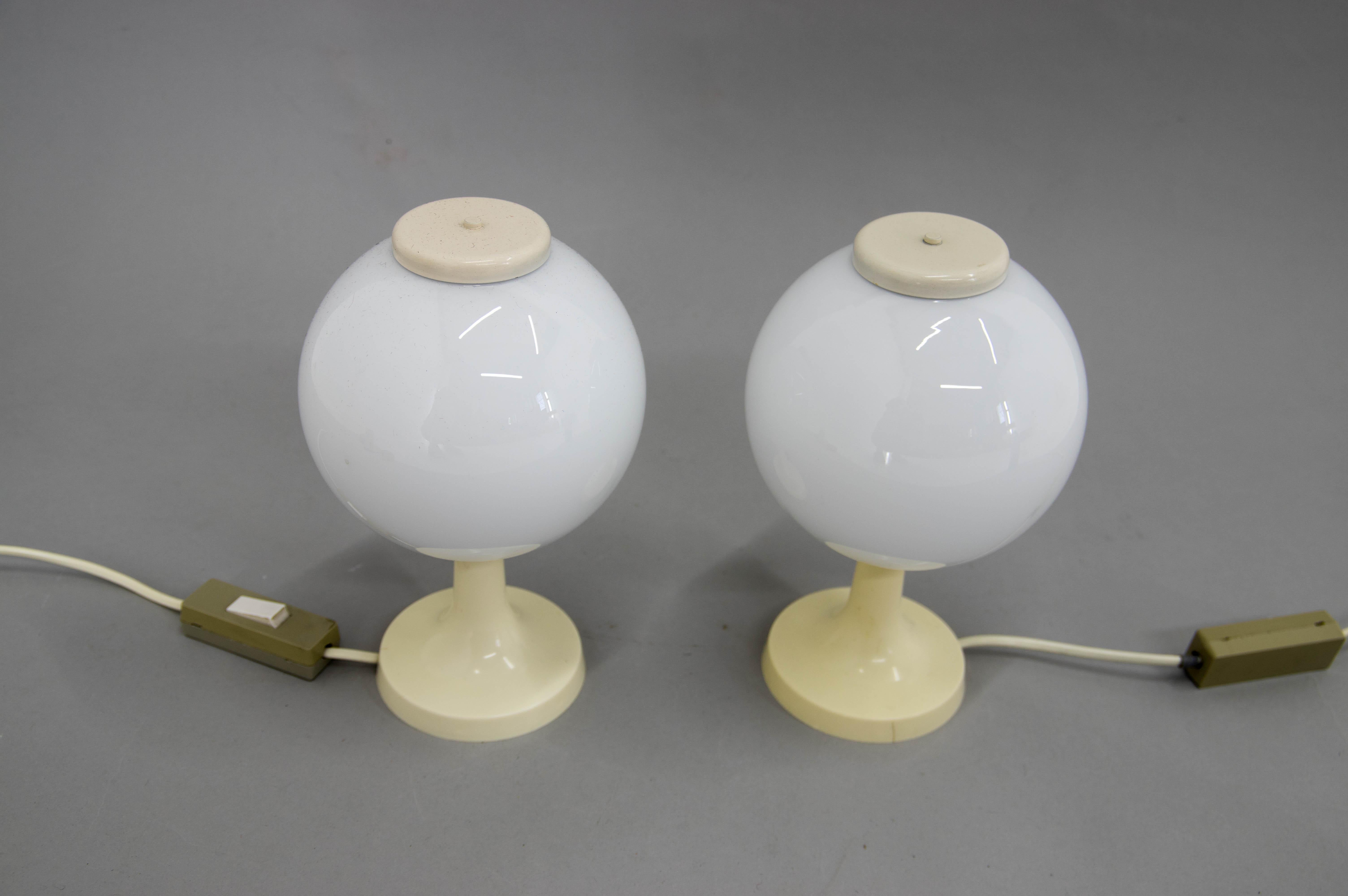 Set of Two Table Lamps, Czechoslovakia, 1970s In Good Condition For Sale In Praha, CZ
