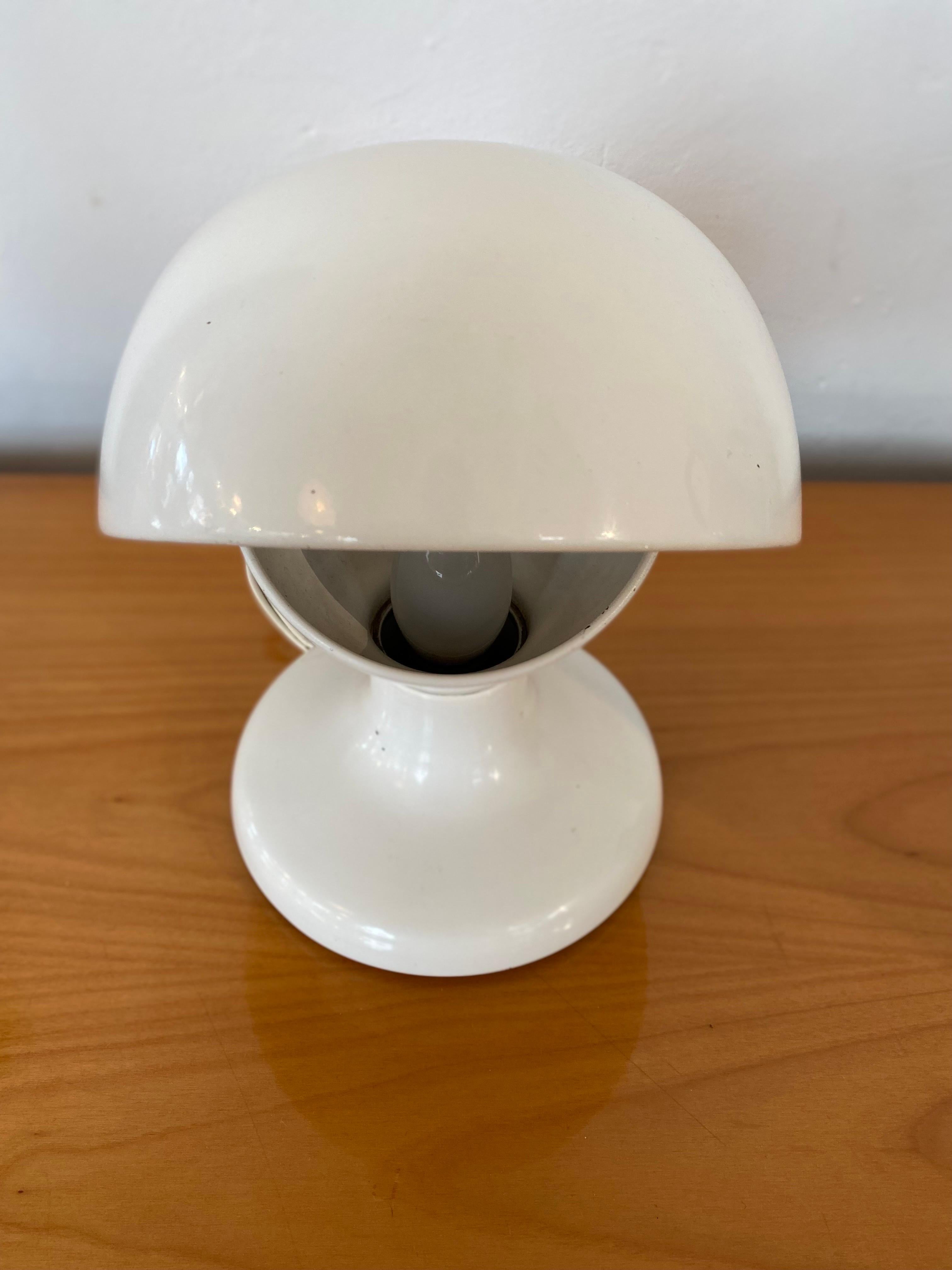 Ensemble de deux lampes de table conçues par Tobia Scarpa -Achille Castiglioni pour Flos 4