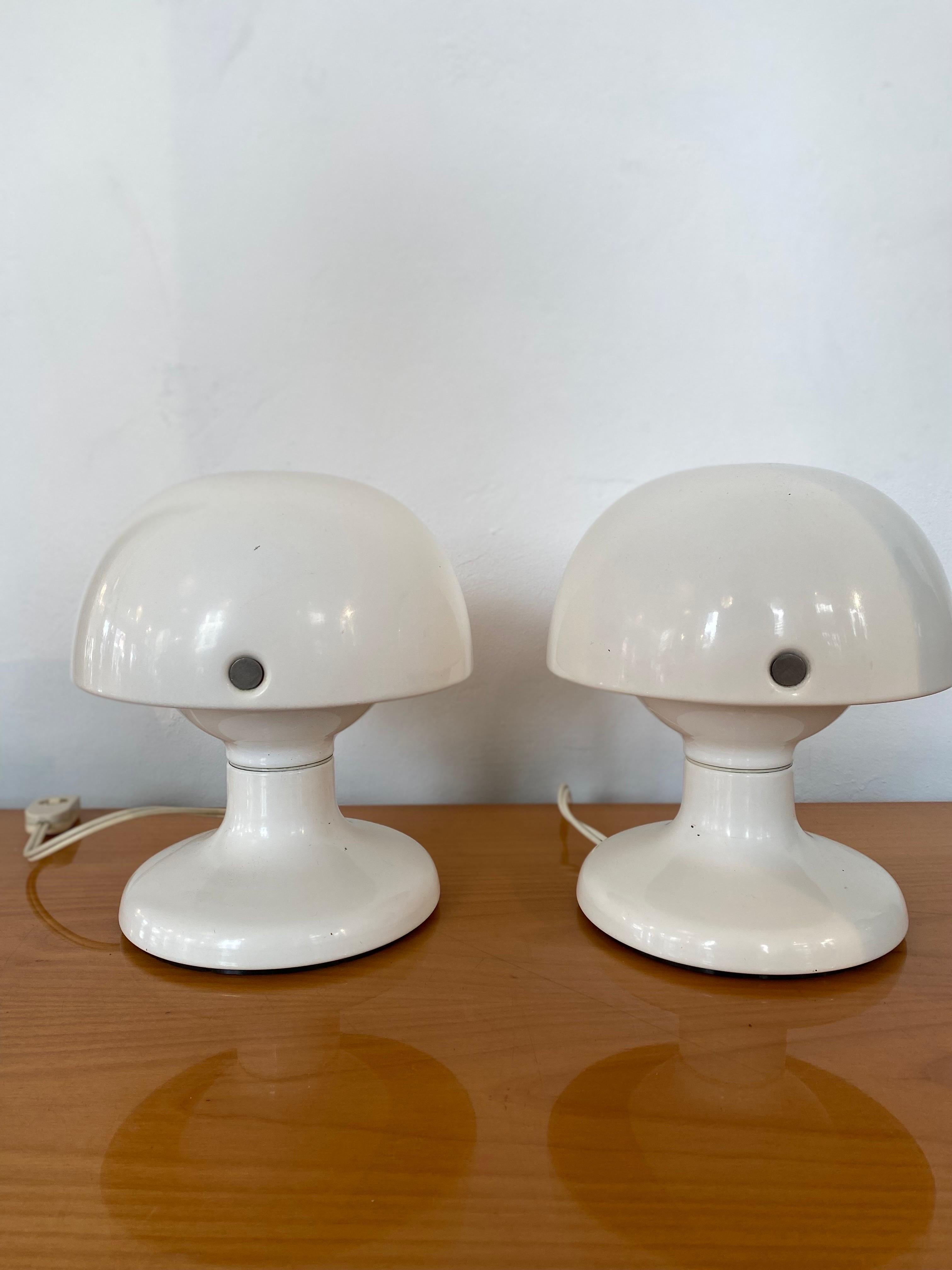 Ensemble de deux lampes de table conçues par Tobia Scarpa -Achille Castiglioni pour Flos 9
