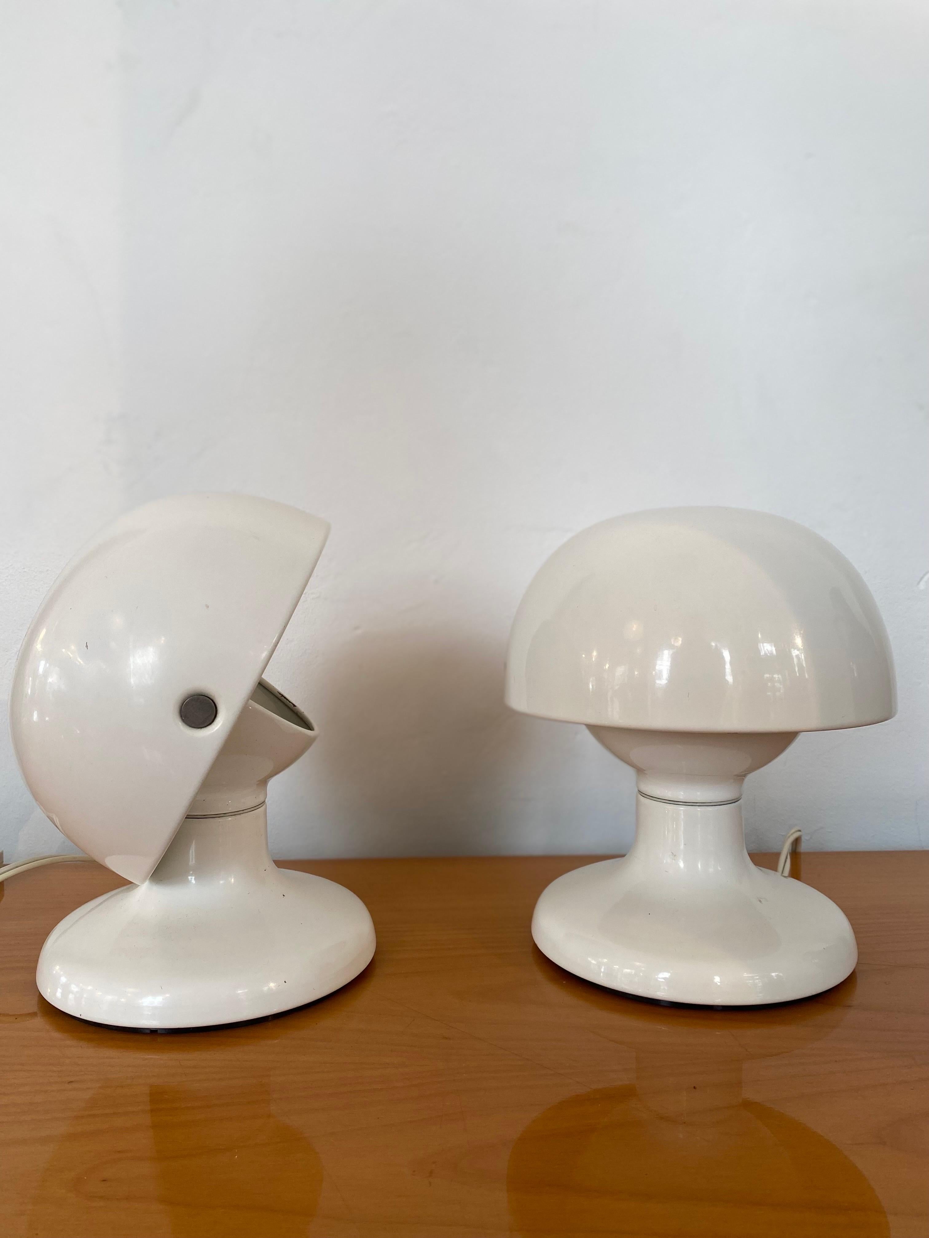 Mid-Century Modern Ensemble de deux lampes de table conçues par Tobia Scarpa -Achille Castiglioni pour Flos