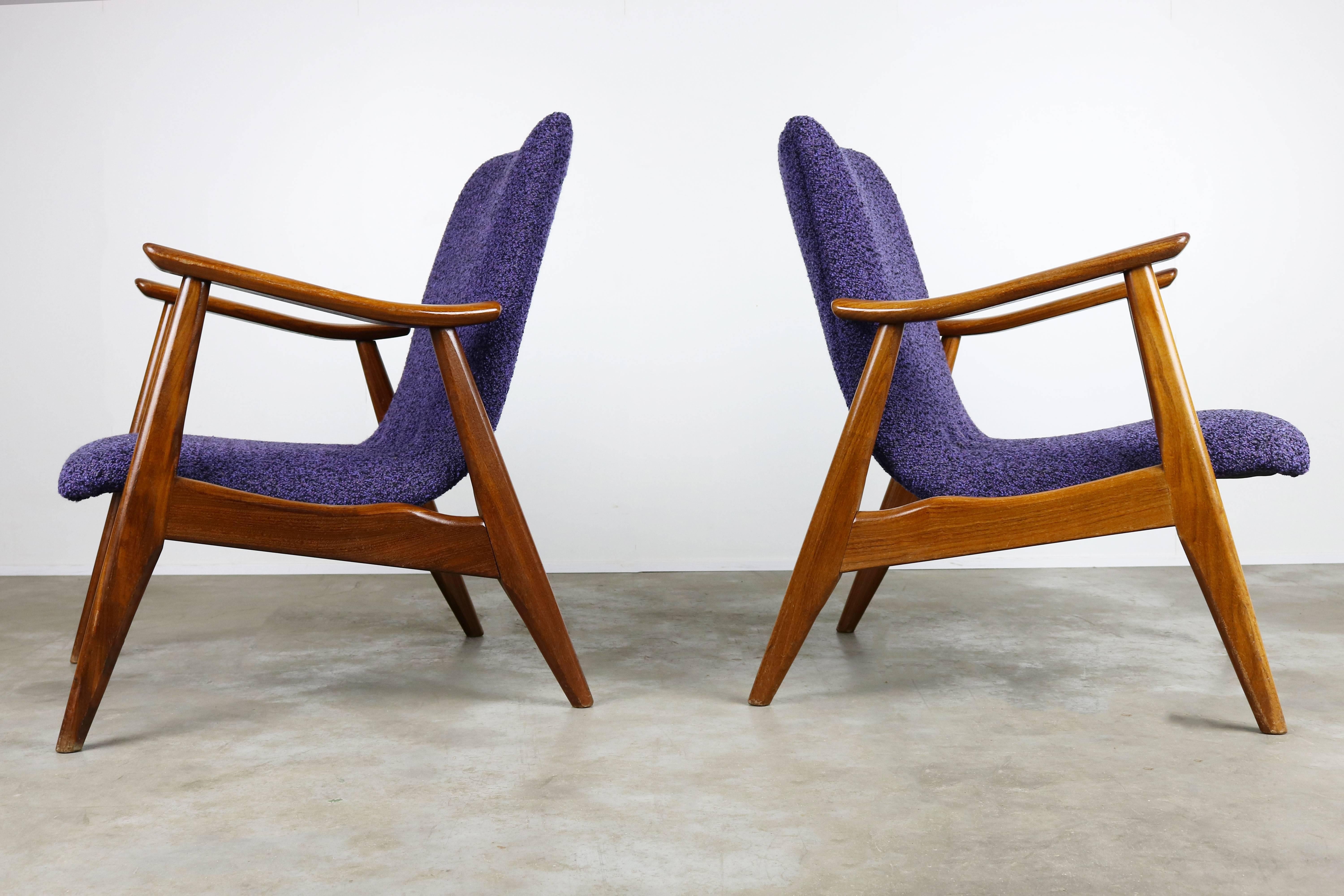 Set of Two Teak Lounge Chairs by Louis Van Teeffelen for Webe 1960 Brown Purple 6