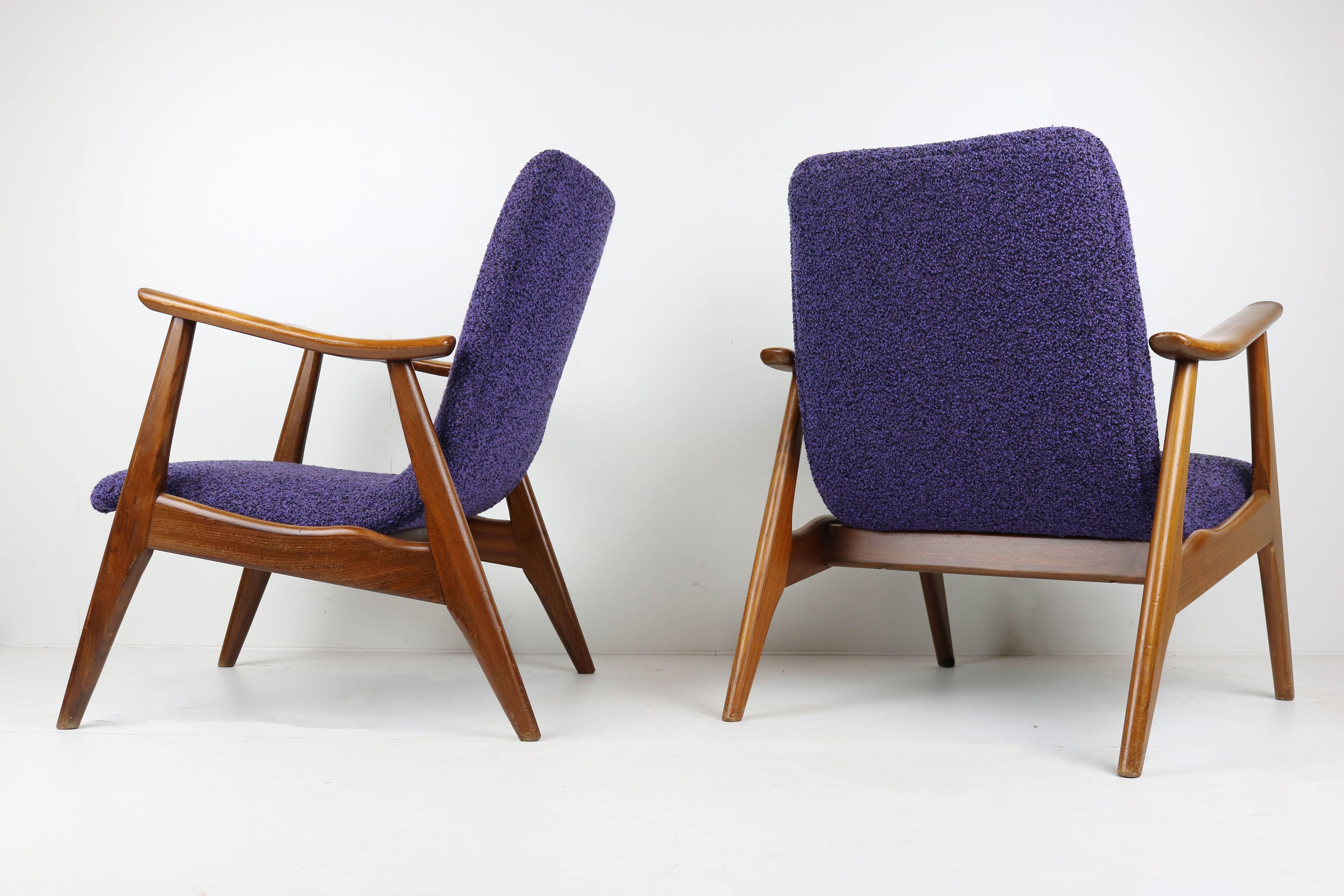 Set of Two Teak Lounge Chairs by Louis Van Teeffelen for Webe 1960 Brown Purple 2