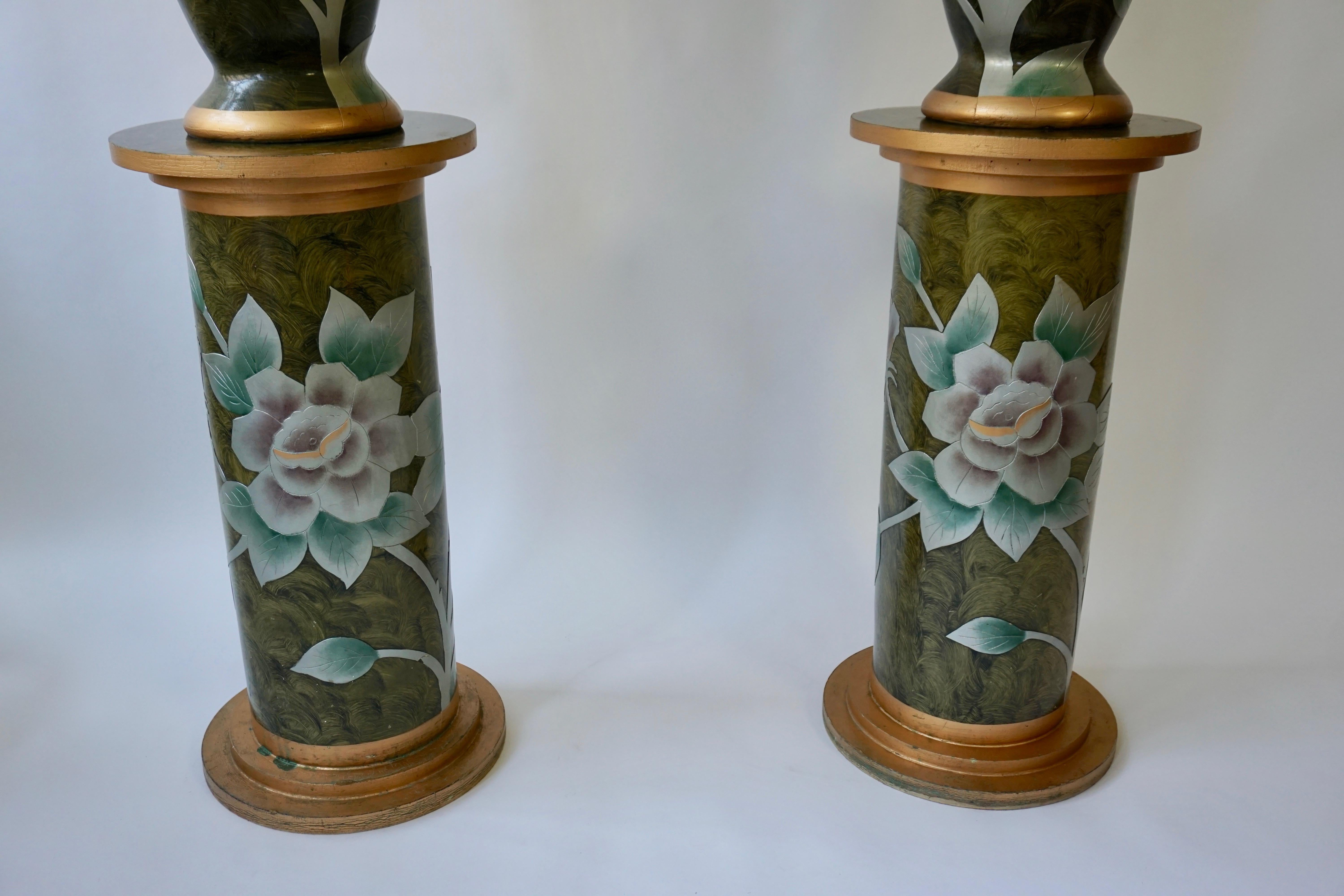 Set aus zwei Terrakotta-Tischlampen auf Säulen (20. Jahrhundert) im Angebot