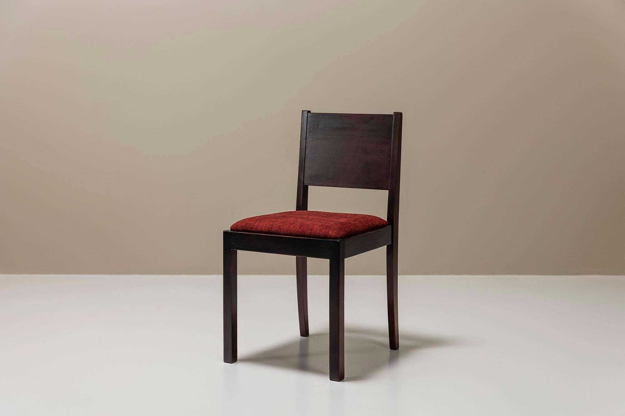 Juego de dos sillas auxiliares de caoba de la Escuela de La Haya, Países Bajos Años 30 en Bueno estado para la venta en Hellouw, NL