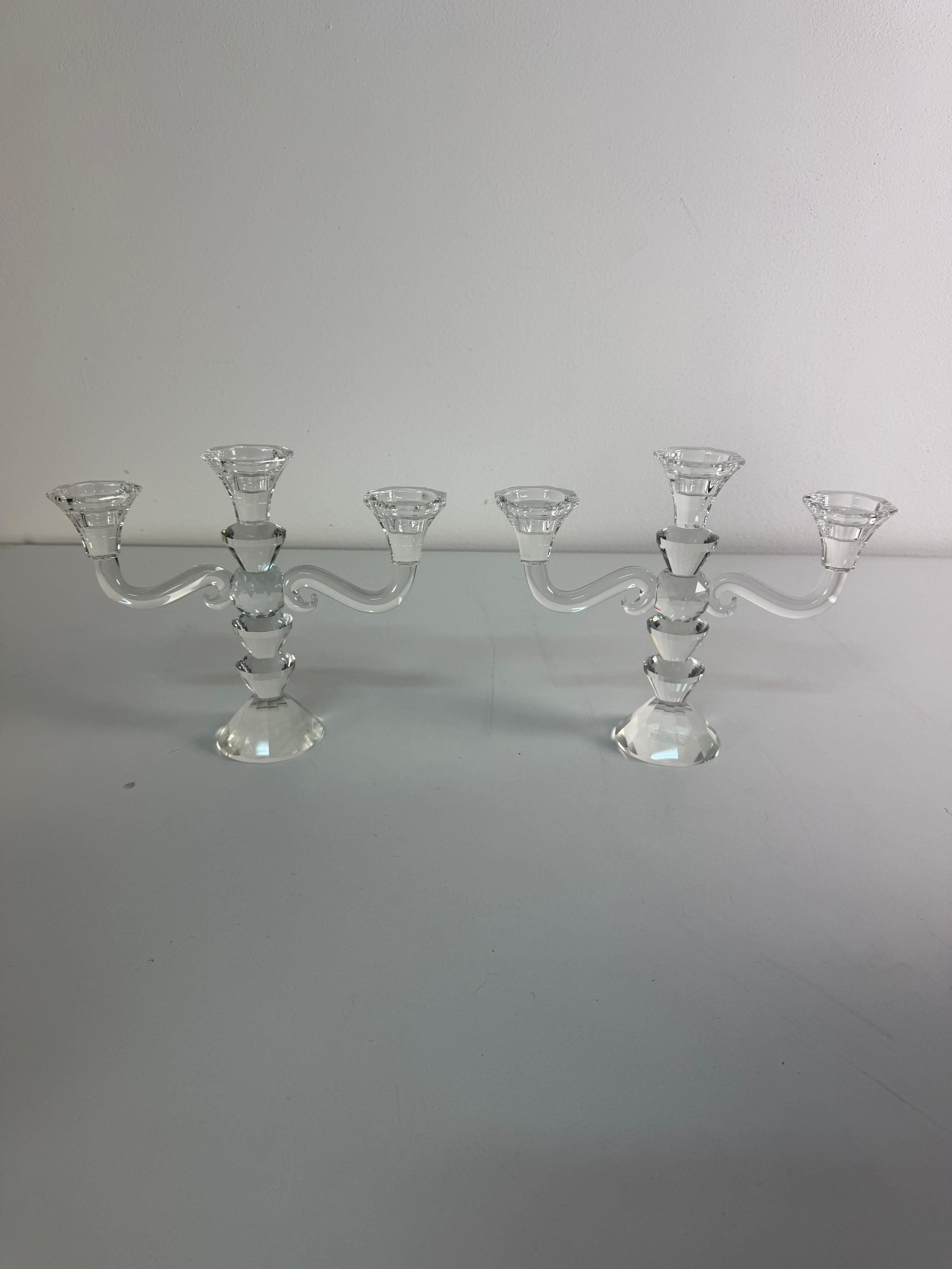Set di due candelabri a tre luci in cristallo sfaccettato, con scatole regalo, anni '80 in vendita 8