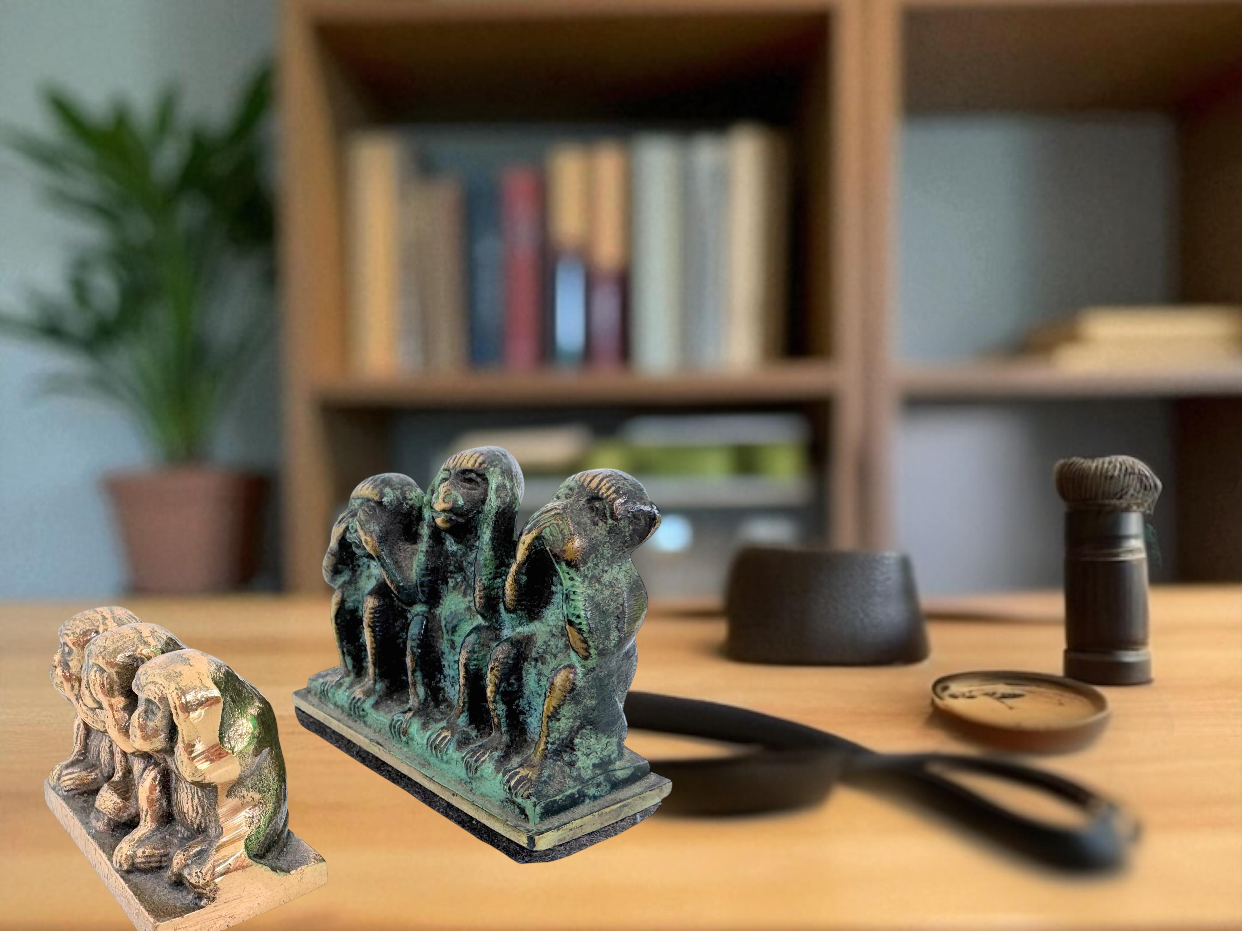 Set di due scimmie in miniatura 