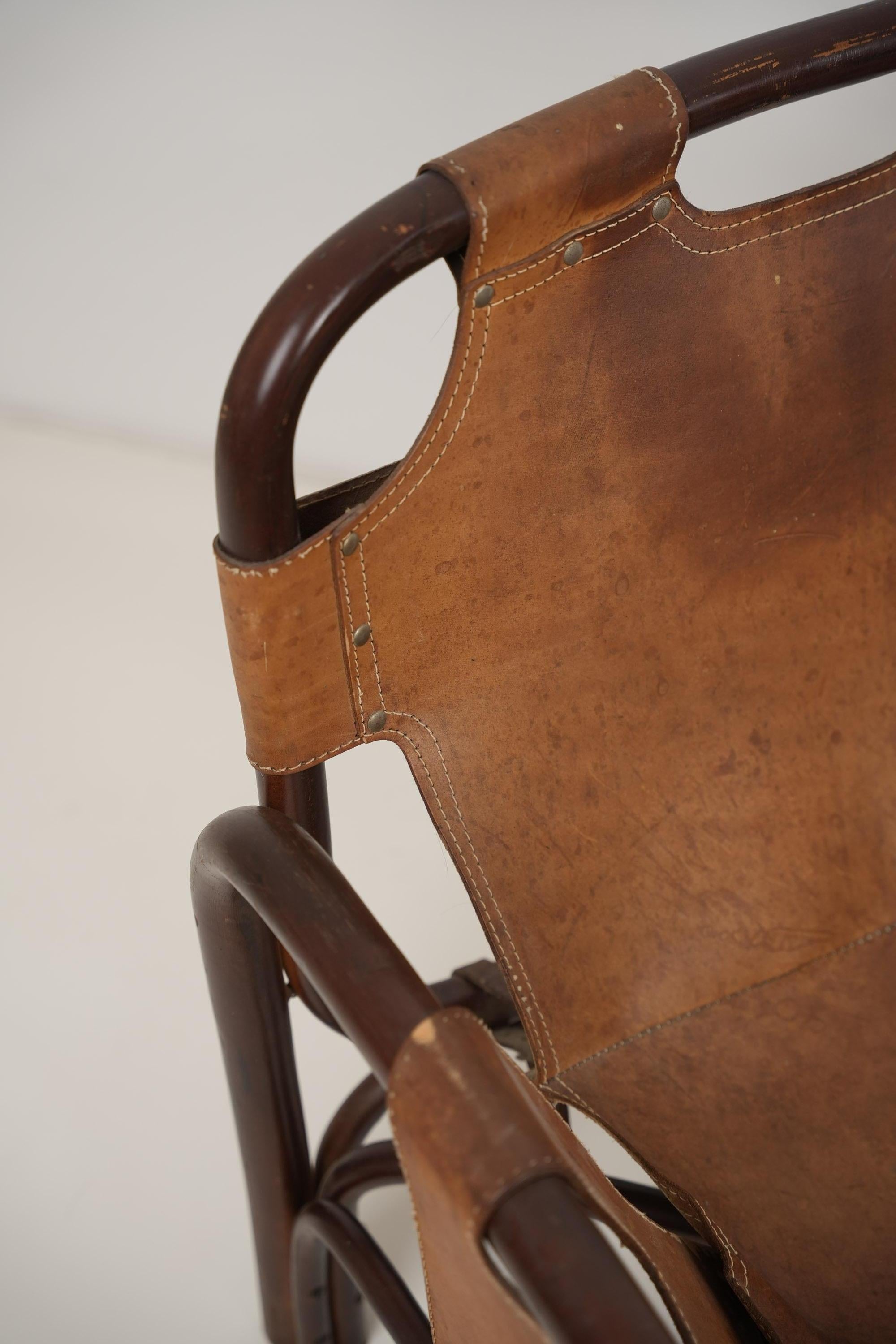 Set Of Two Tito Agnoli Longue Chairs for Bonacina For Sale 3