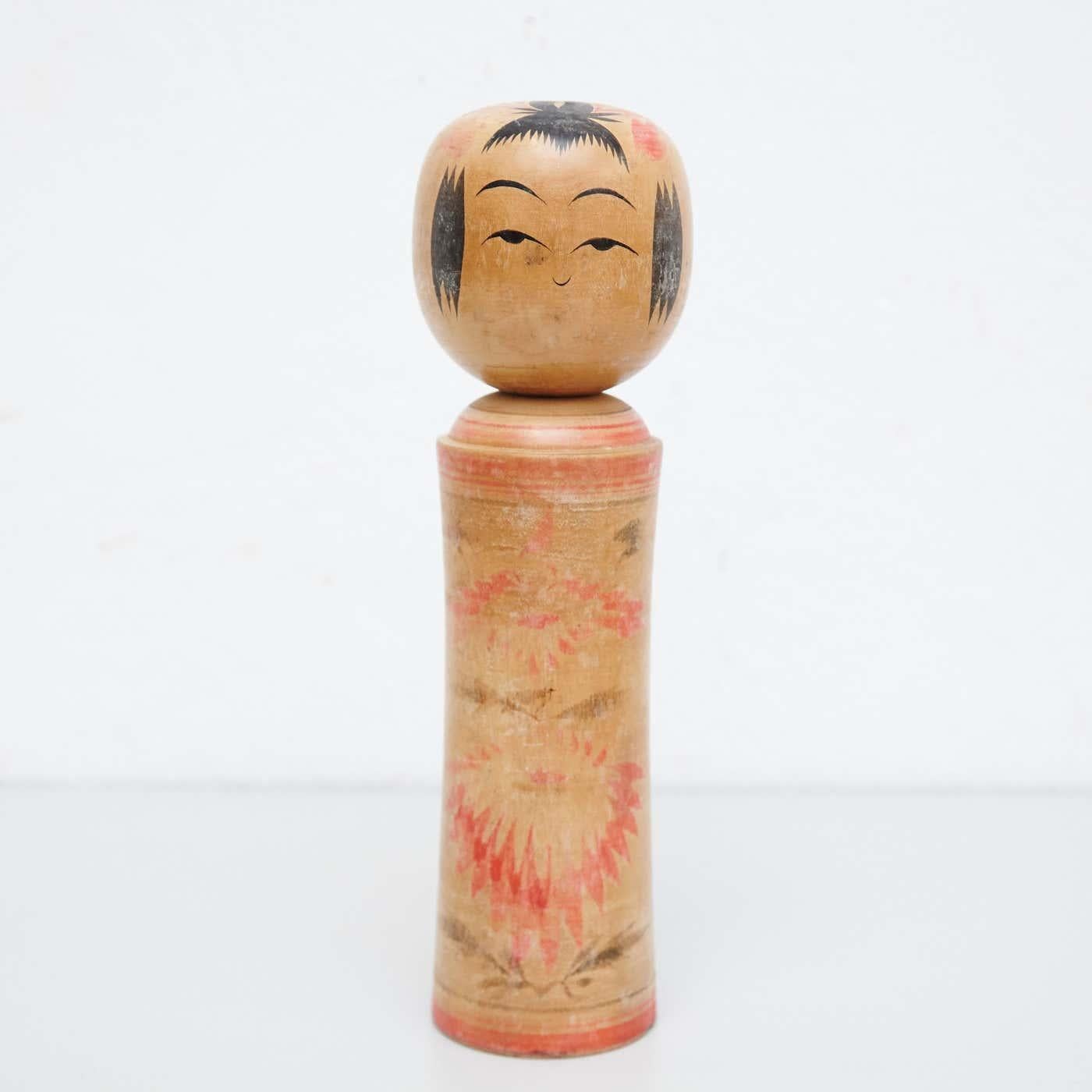 Mid-20th Century Set of Two Traditional Japanese Kokeshi Dolls, circa 1930 For Sale