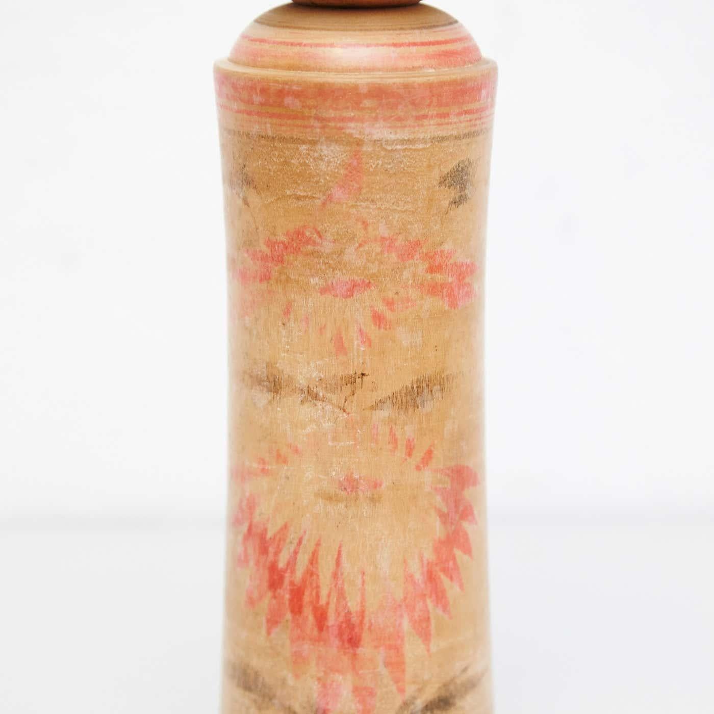 Set of Two Traditional Japanese Kokeshi Dolls, circa 1930 For Sale 1