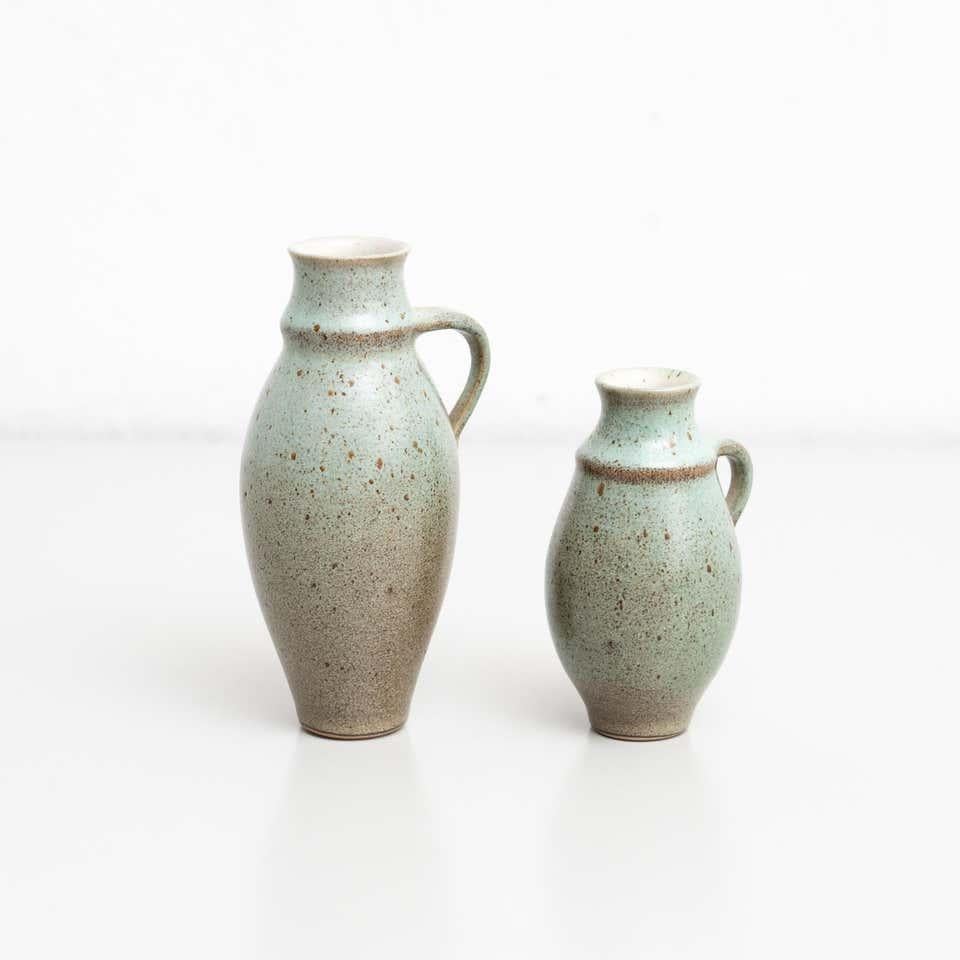 Rustic Set of Two Traditional Spanish Vintage Ceramic Vases, circa 1950 For Sale