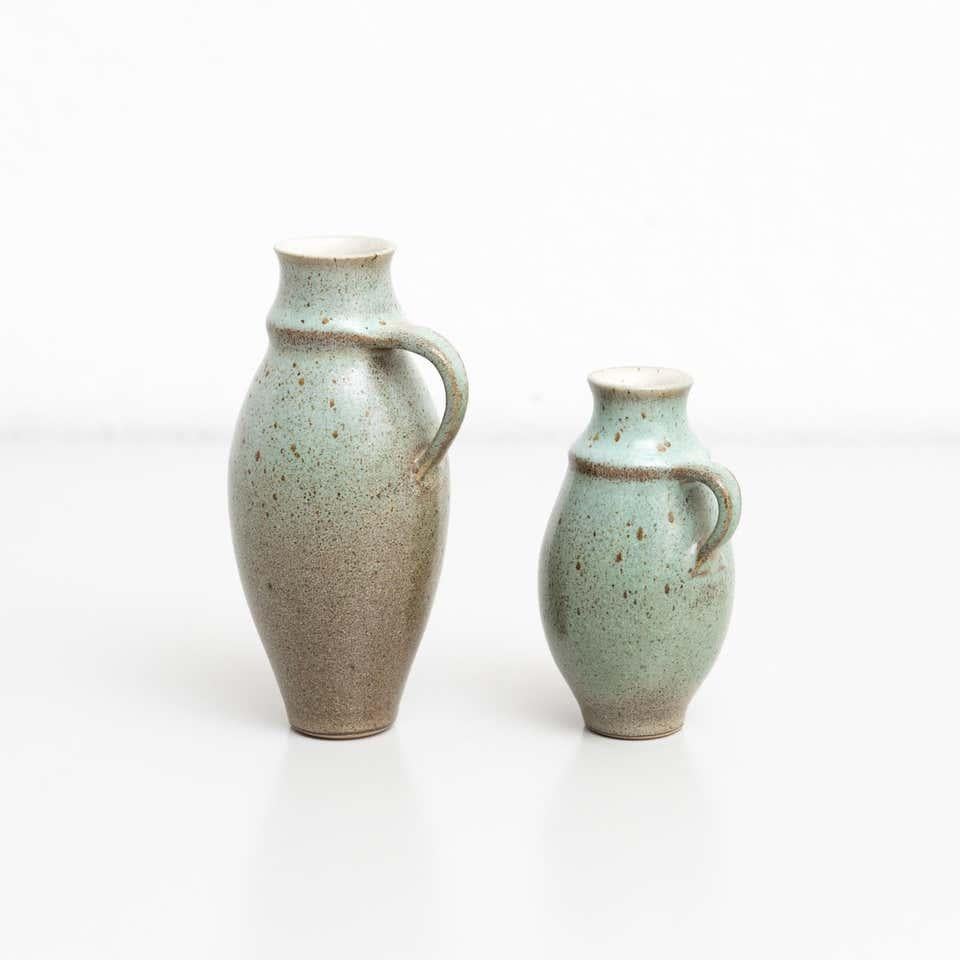 Mid-20th Century Set of Two Traditional Spanish Vintage Ceramic Vases, circa 1950 For Sale