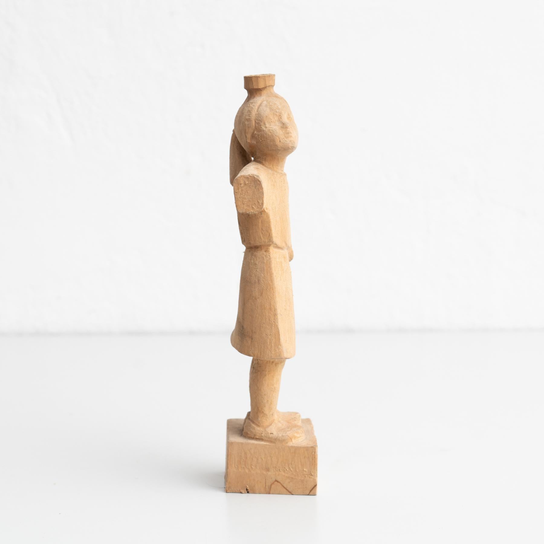 Set di due sculture in legno con schizzo preliminare tornito tradizionale In condizioni buone in vendita a Barcelona, ES