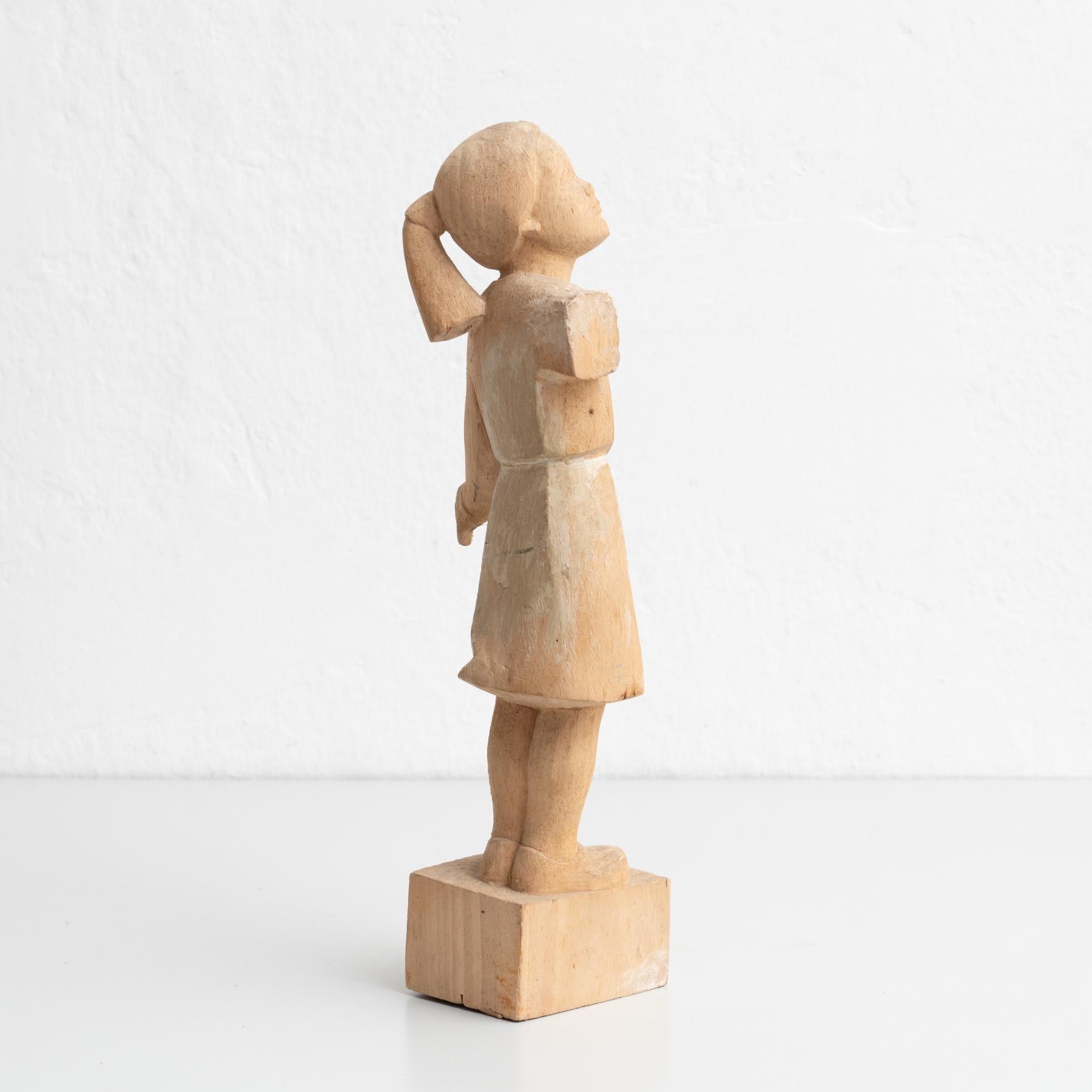 Set di due sculture in legno con schizzo preliminare tornito tradizionale in vendita 2