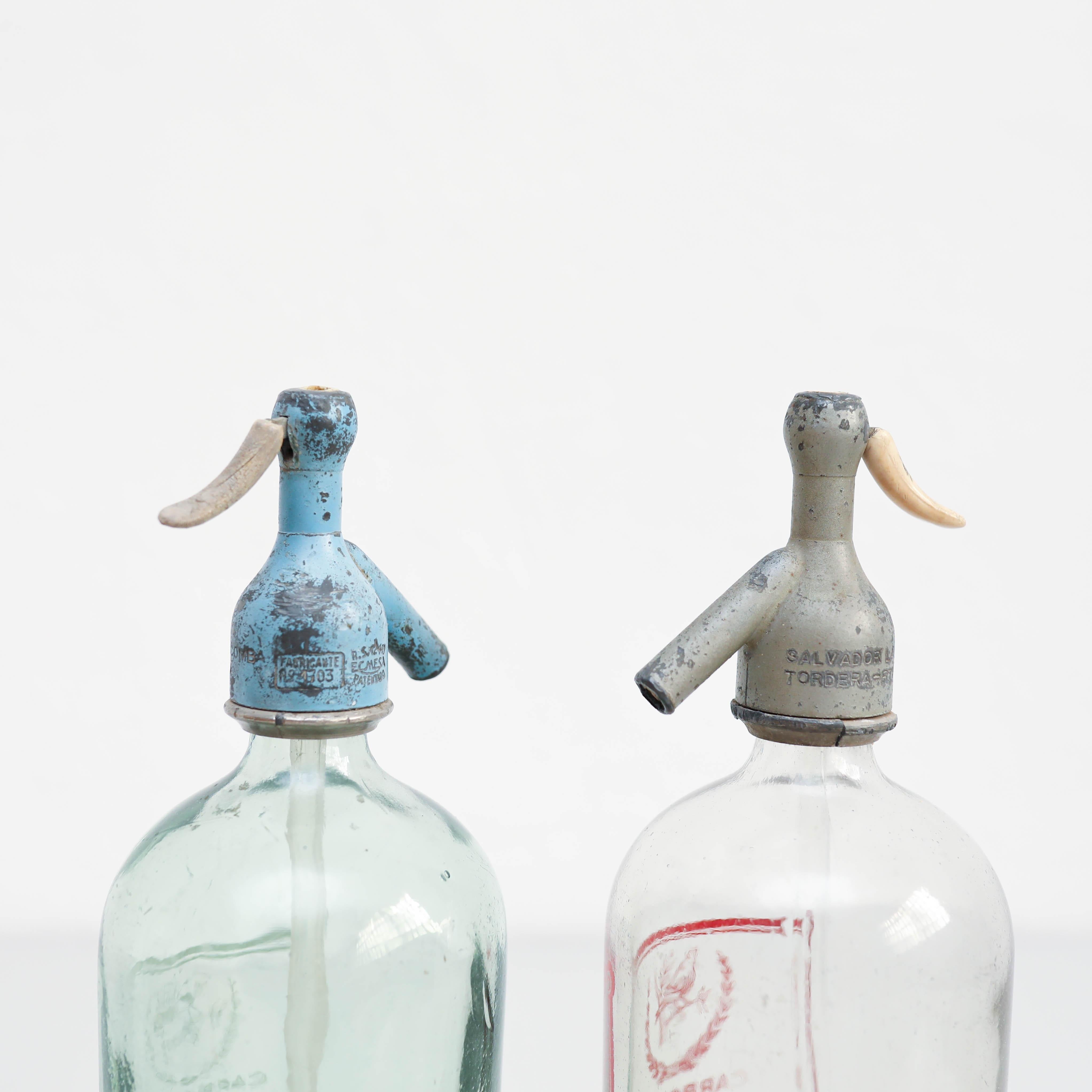 Ensemble de deux siphons à soda traditionnels espagnols, circa 1990 ¿Precio ? en vente 3