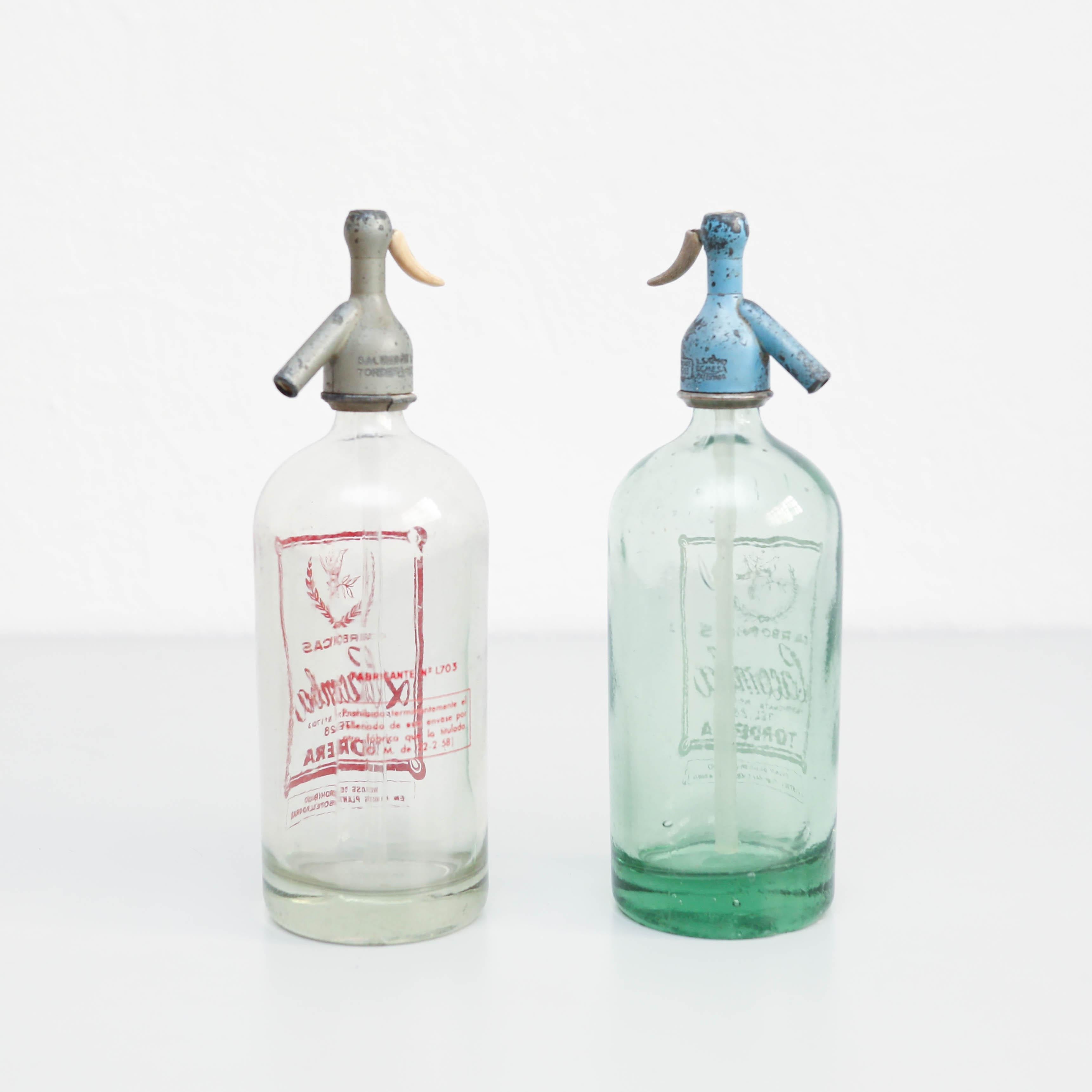 Ensemble de deux siphons à soda traditionnels espagnols, circa 1990 ¿Precio ? Bon état - En vente à Barcelona, ES