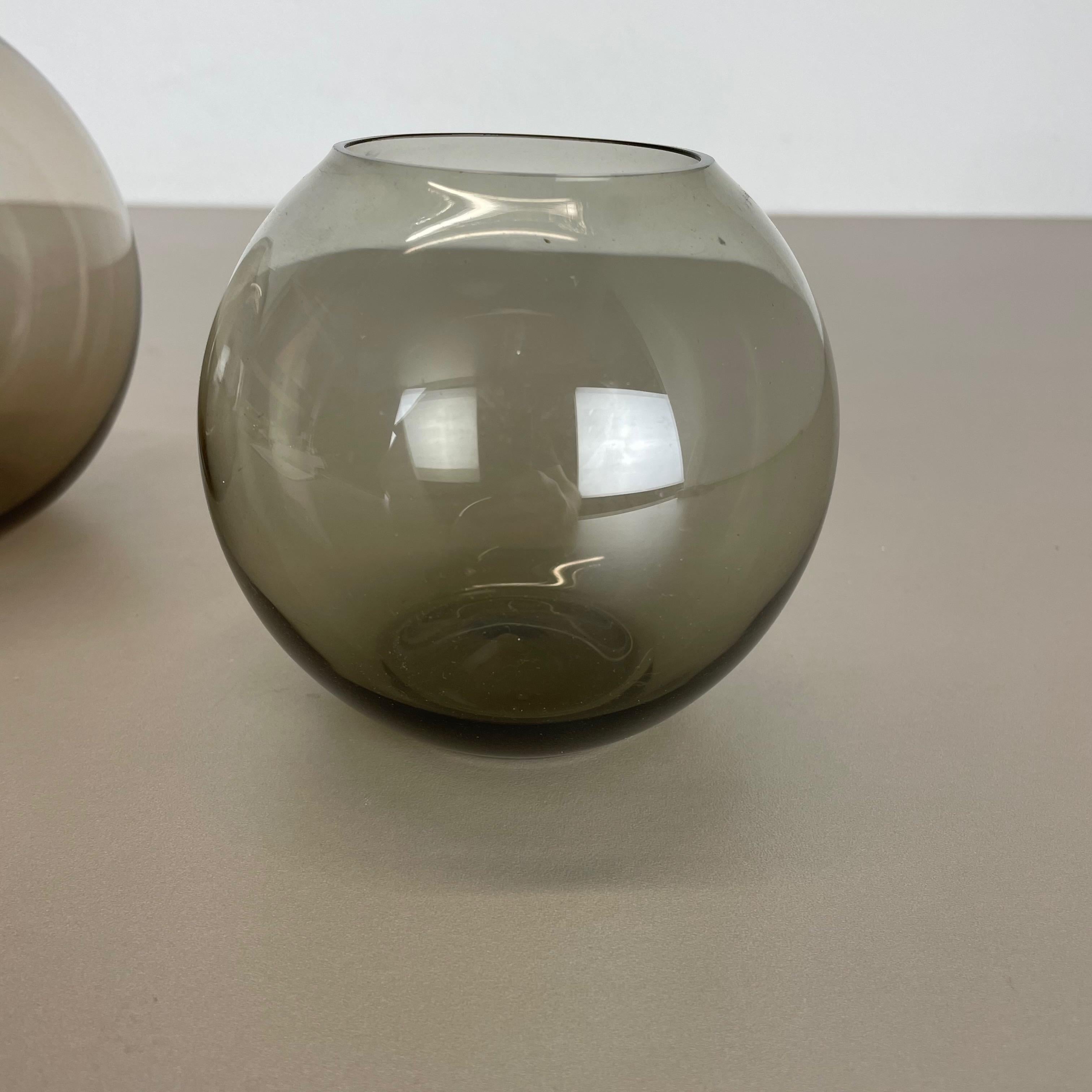 Set of Two Turmalin ball Vases Wilhelm Wagenfeld WMF Attributed, Germany 1960s For Sale 4