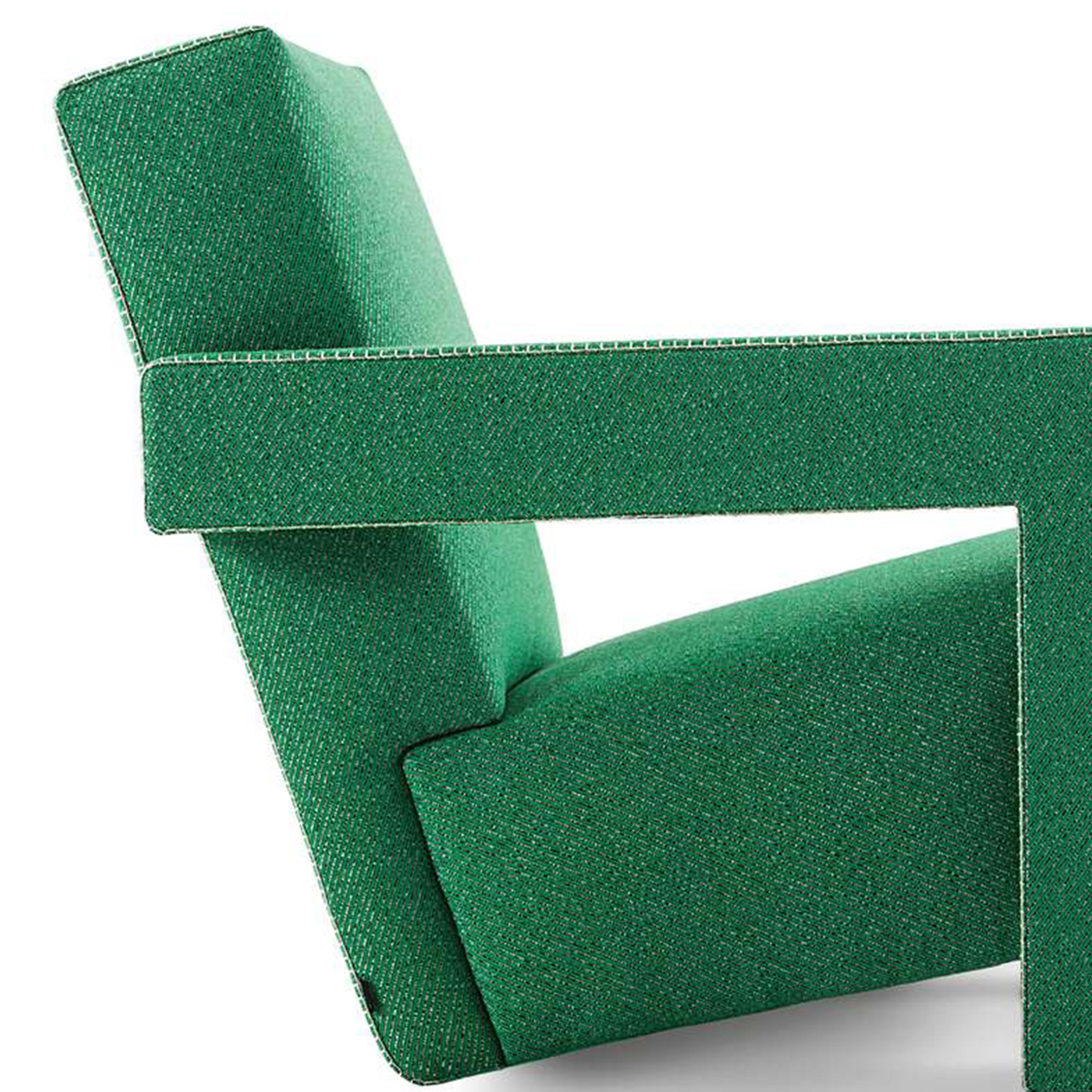 italien Ensemble de deux fauteuils Utrech de Gerrit Thomas Rietveld pour Cassina en vente